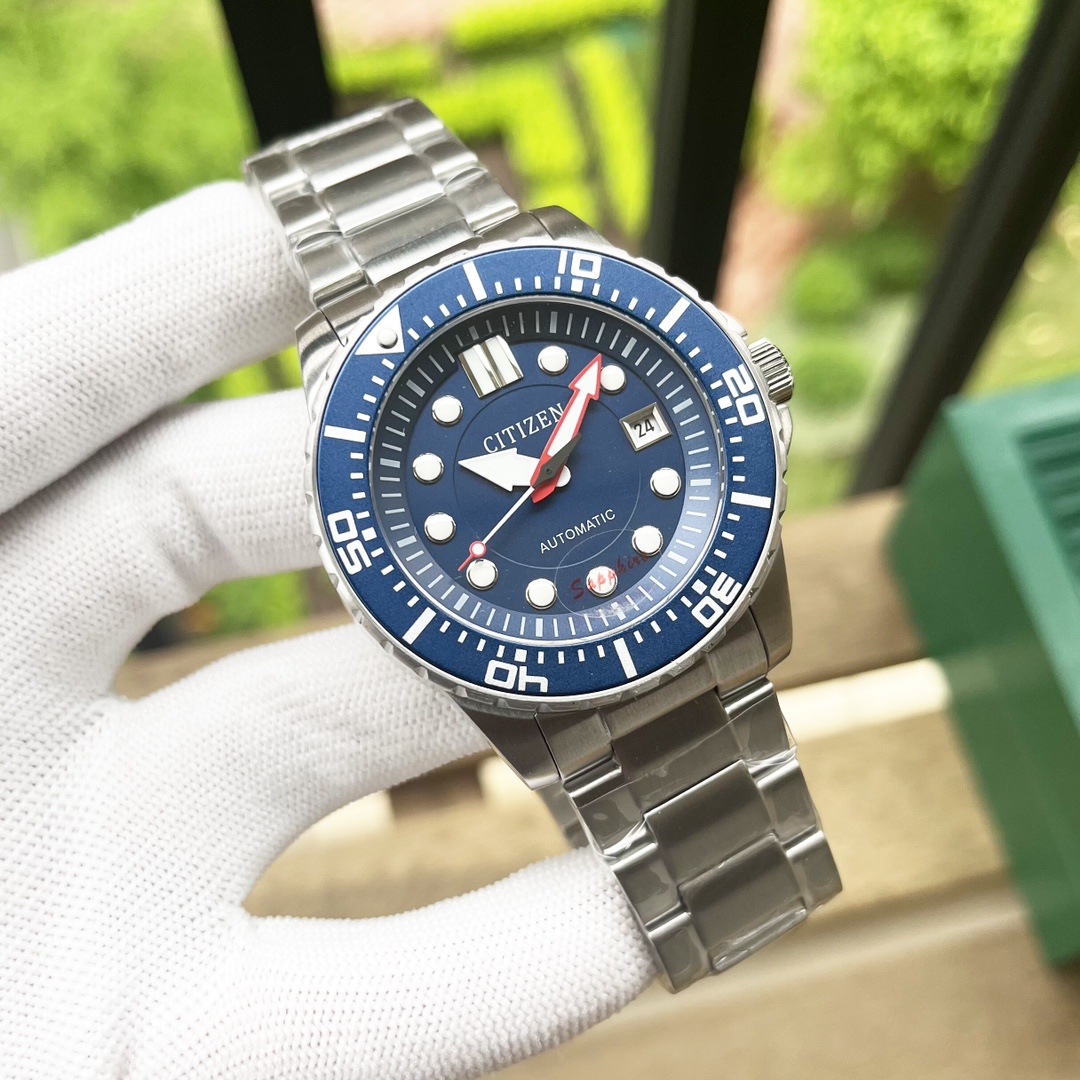 New Product 1050: Man’s Wristwatch with Super Nightlight, Imported Mechanical Core, Made in China - 图片 2