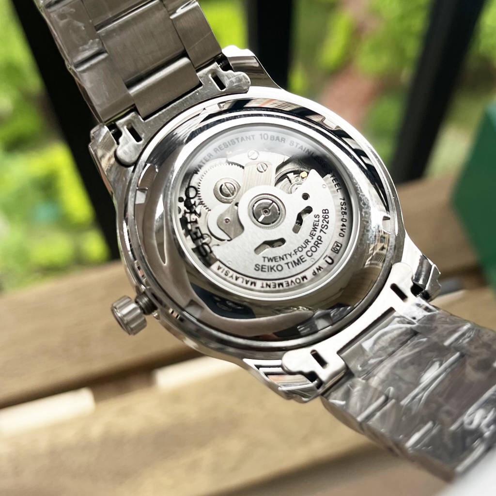 Super-SEIKO Men’s Watch: Upgraded Design and Features, Enhanced Durability and Water Resistance - 图片 8