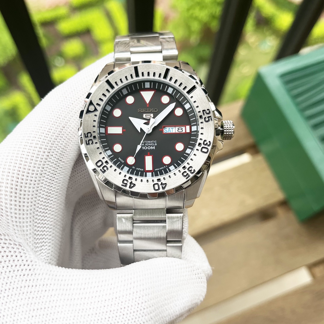 Super-SEIKO Mechanical Wristwatch: 966 Model Overview and Features - 图片 7