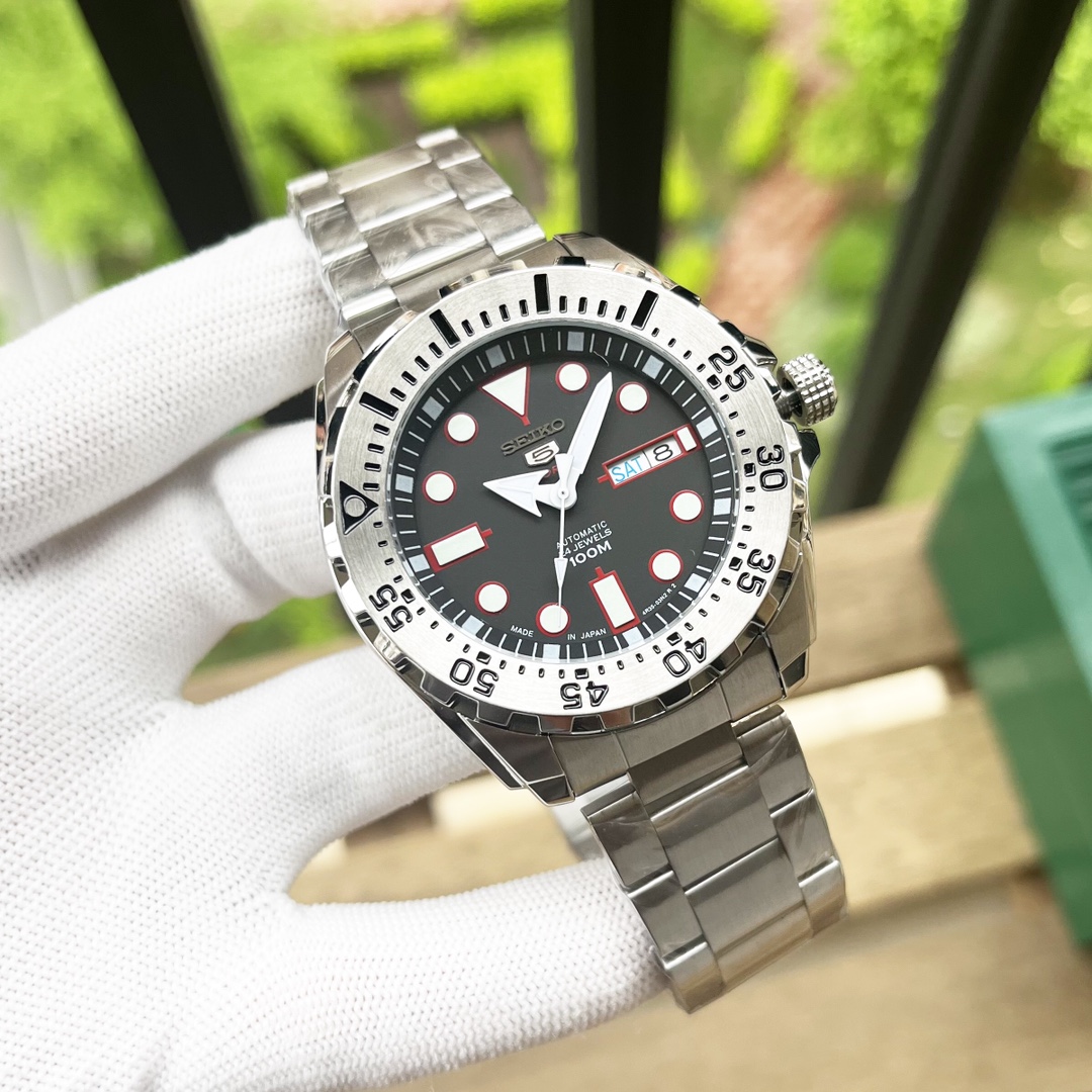 Super-SEIKO Mechanical Wristwatch: 966 Model Overview and Features - 图片 2