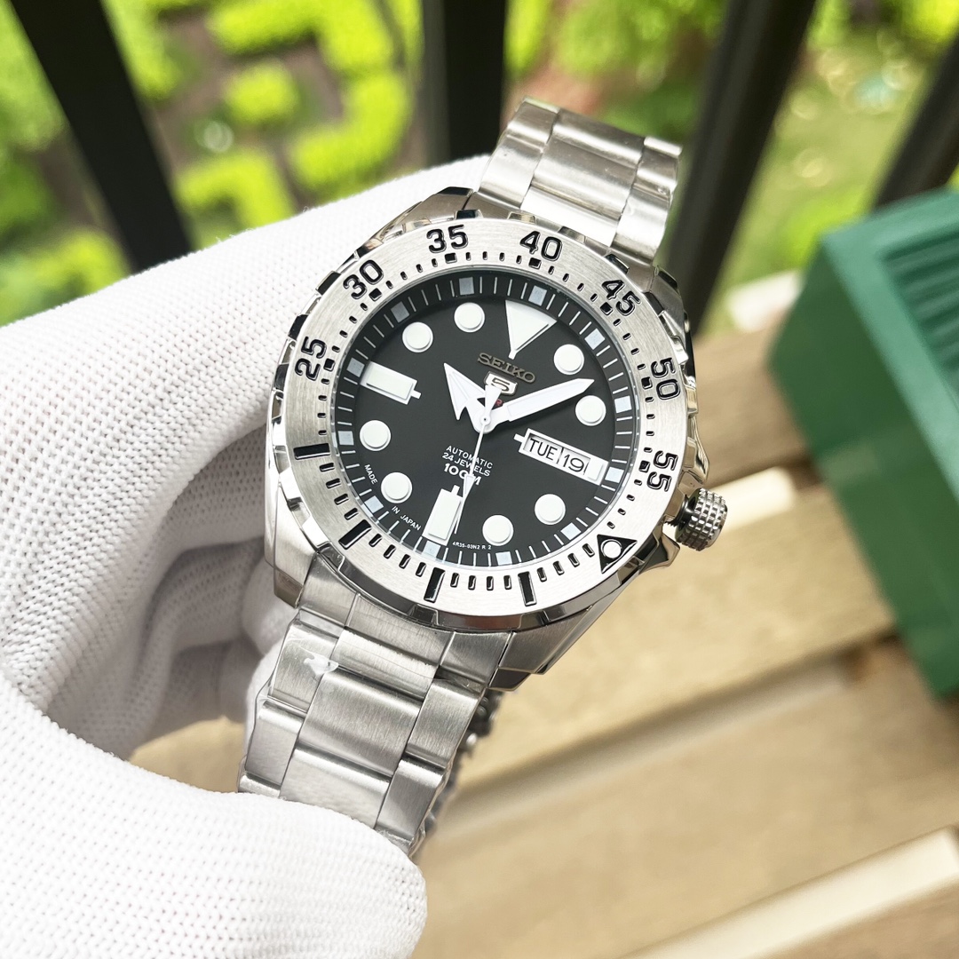 Super-SEIKO Mechanical Wristwatch: 966 Model Overview and Features - 图片 3