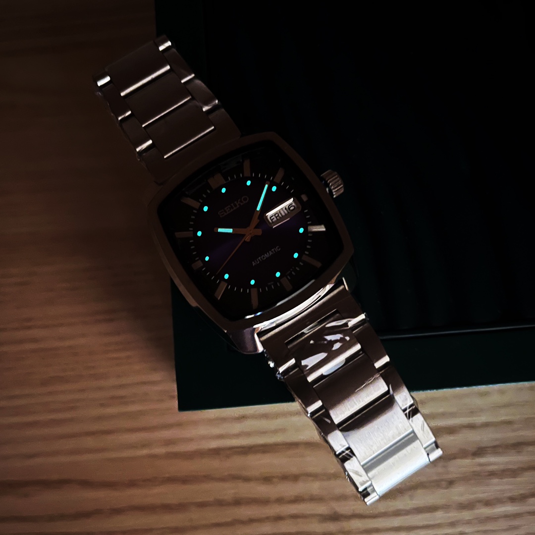 Super-SEIKO Barboard Business Machine Wrist Watch: Features and Specifications - 图片 8