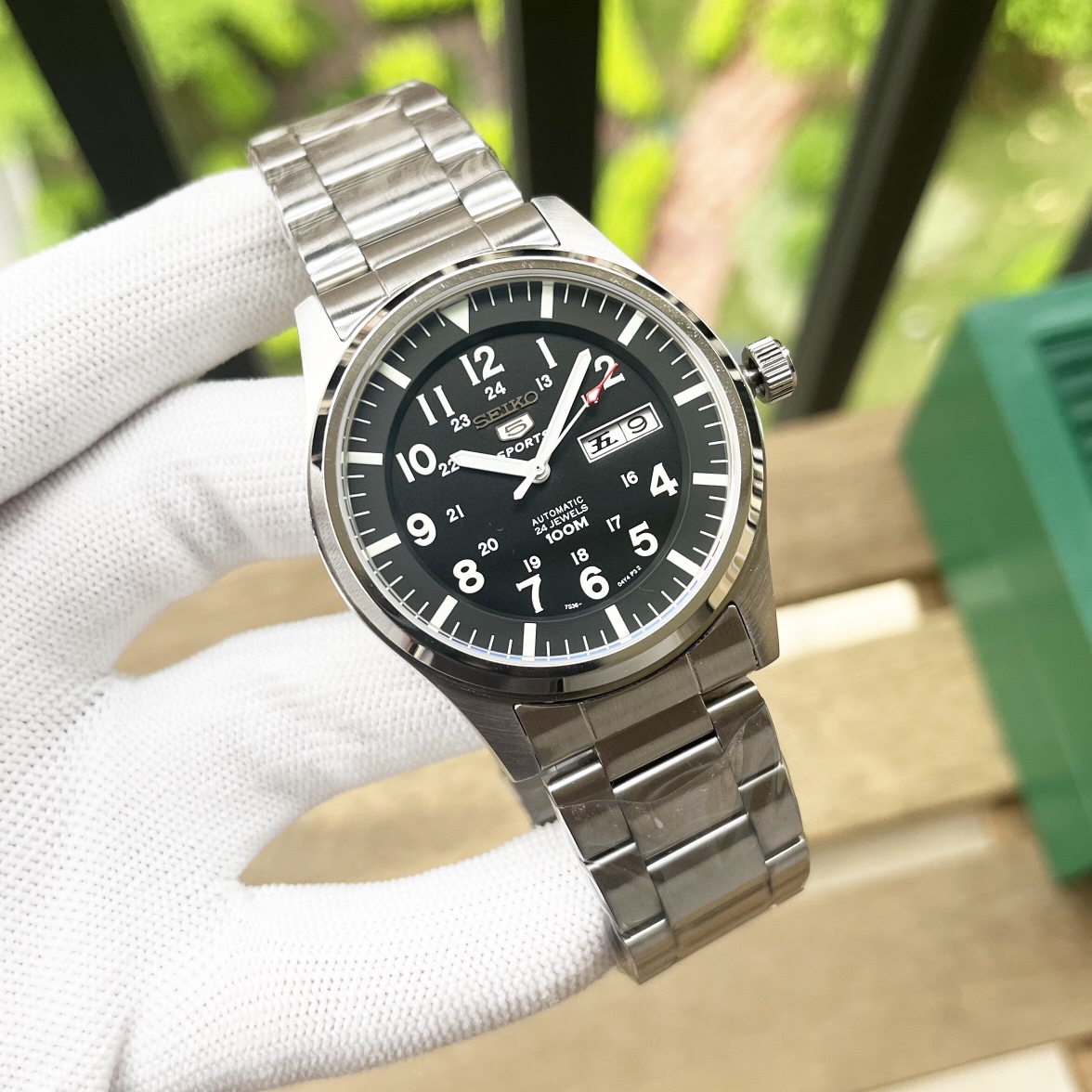 Super-Seiko! Accelerator 7S36 Automatic Watch: Upgraded Features, Waterproof, Made in China