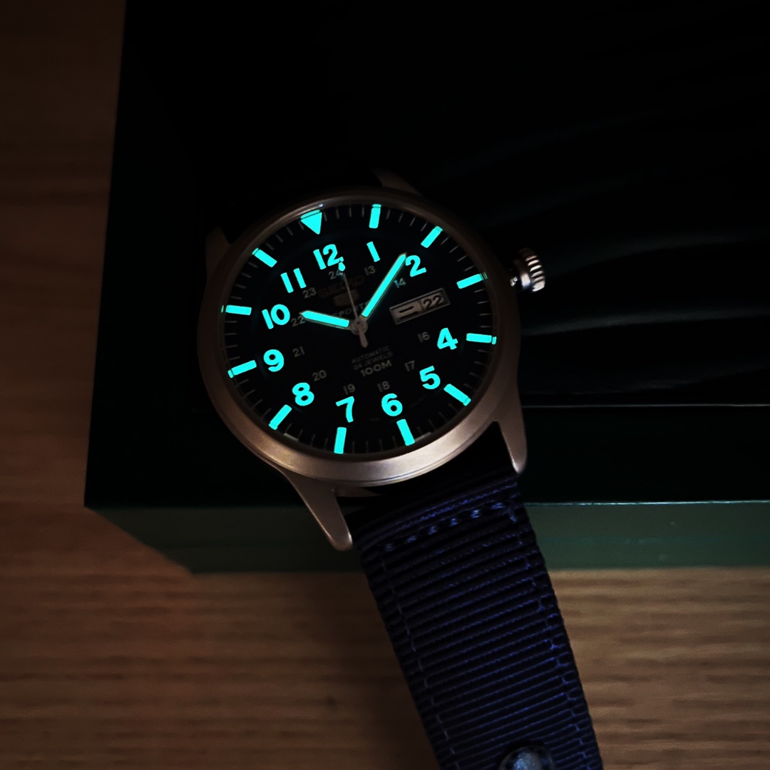 Super-Seiko Accelerator 7S36: Upgraded Automatic Watch with Sapphire Glass and Waterproof Design - 图片 9