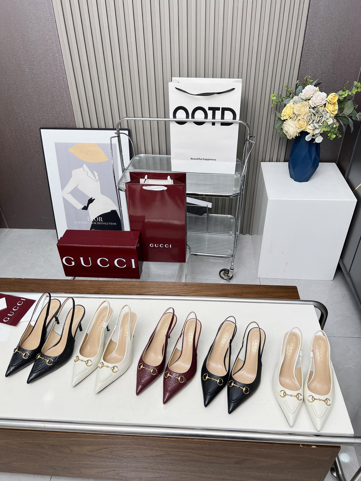 NO:248801,Original single-quality gucci spring and summer new cowhide embossed high heels, top quality for sale and purchase genuine original embossing crafts classic double G presbyopia noodles, inner sheepskin with Italian original board material is the same as the original craftsmanship! Size: 35-42, heel height 4.5 cm 8.5 cm p rubber sole, genuine leather sole, high heels, gucci, high heels, cowhide, sheepskin19860909原单品质gucci春夏新品牛皮压花高跟鞋,顶级品质发售购入正品开发原版压花工艺经典双G老花面,内里羊皮配合意大利原板材质与工艺原版一致! 码数:35-42,跟高4.5厘米 8.5厘米 p橡胶底,真皮底,高跟鞋,gucci,high heels,cowhide,sheepskin,Women's Shoes