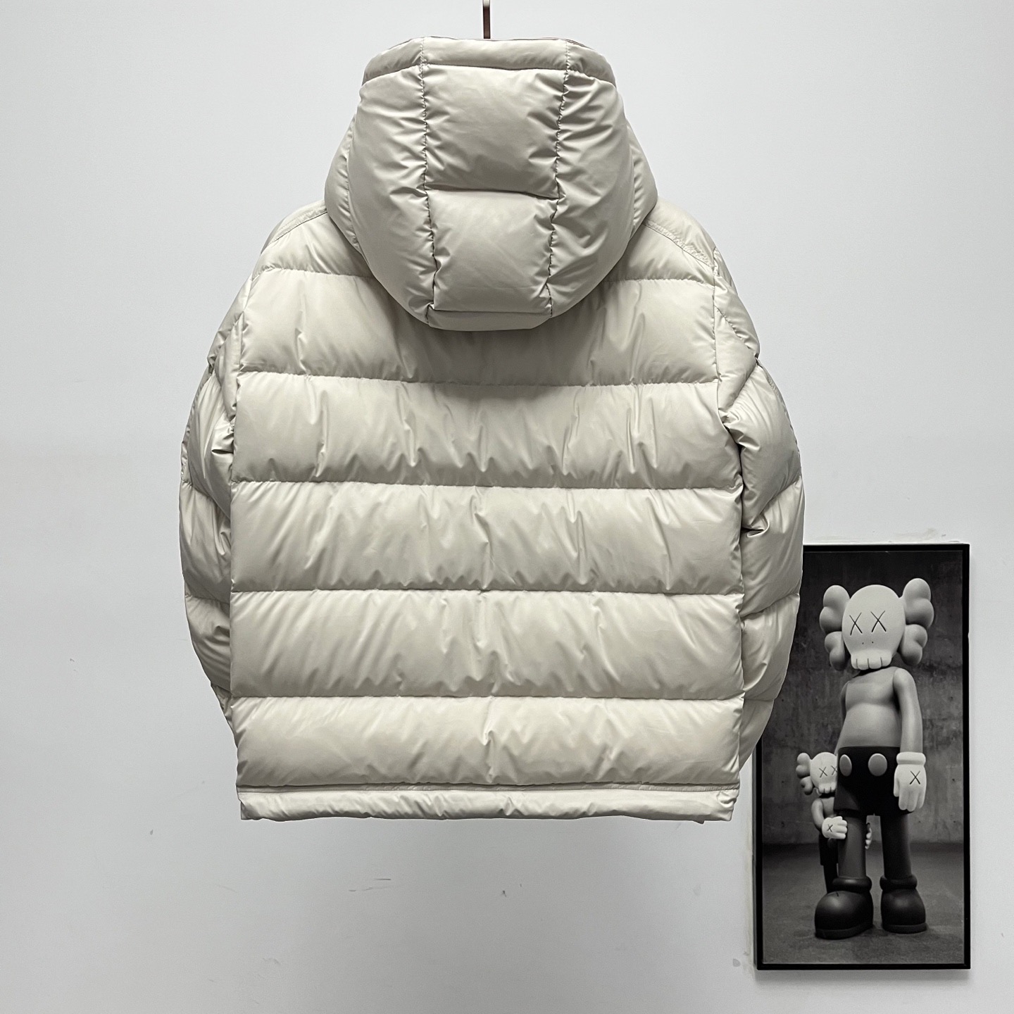 Moncler モンクレール P640 羽織る防寒ダウンジャケット 男女兼用