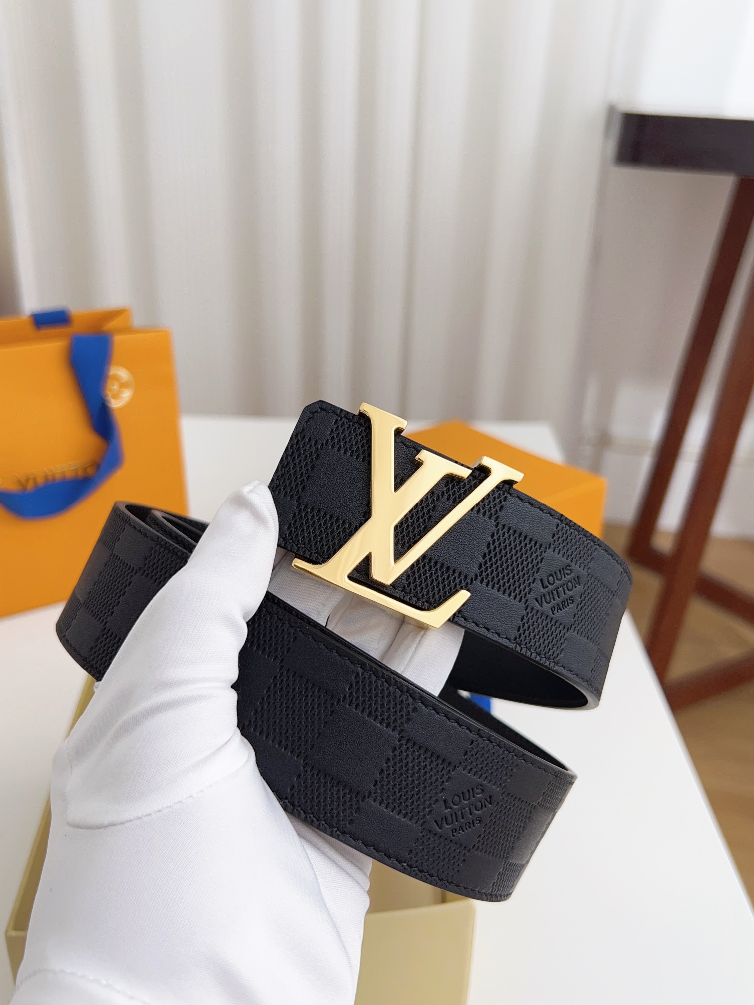 LV.路易威登全套包装原版品质代工厂货品40mm宽度正品一体铸造五金钢扣原厂皮料双面原厂定制面料区别市场