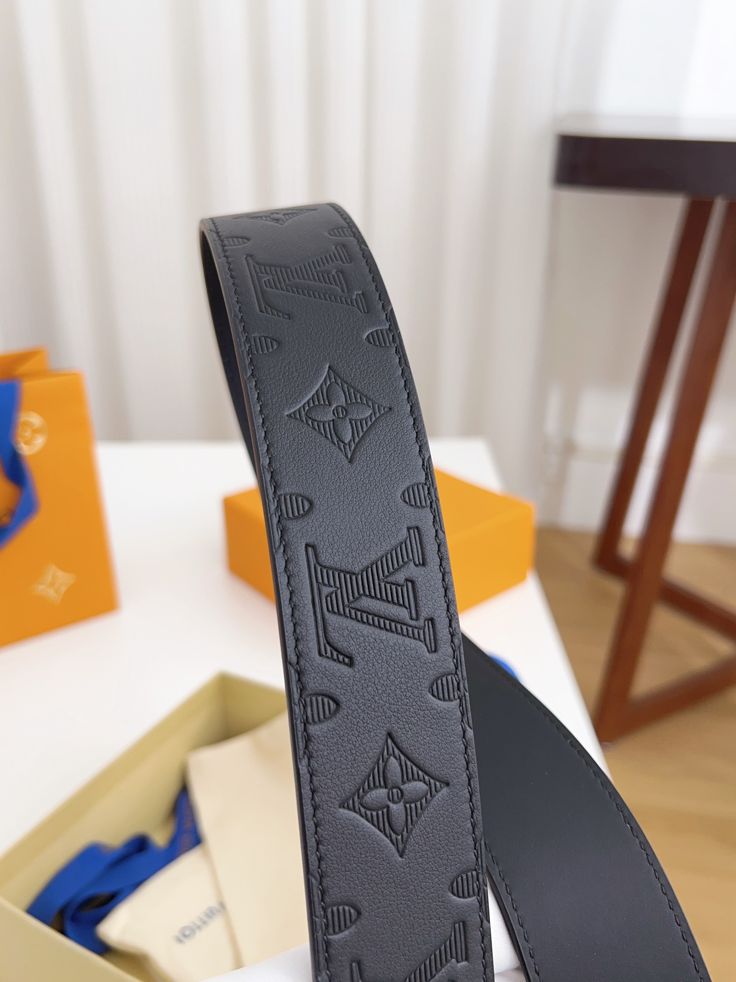 上質でスタイリッシュなベルトを厳選