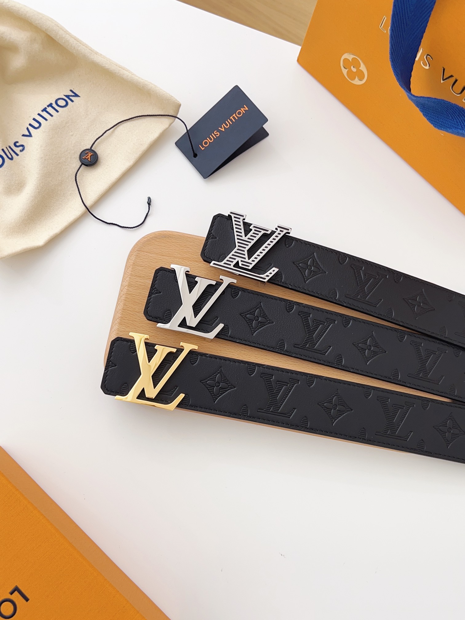 上質でスタイリッシュなベルトを厳選