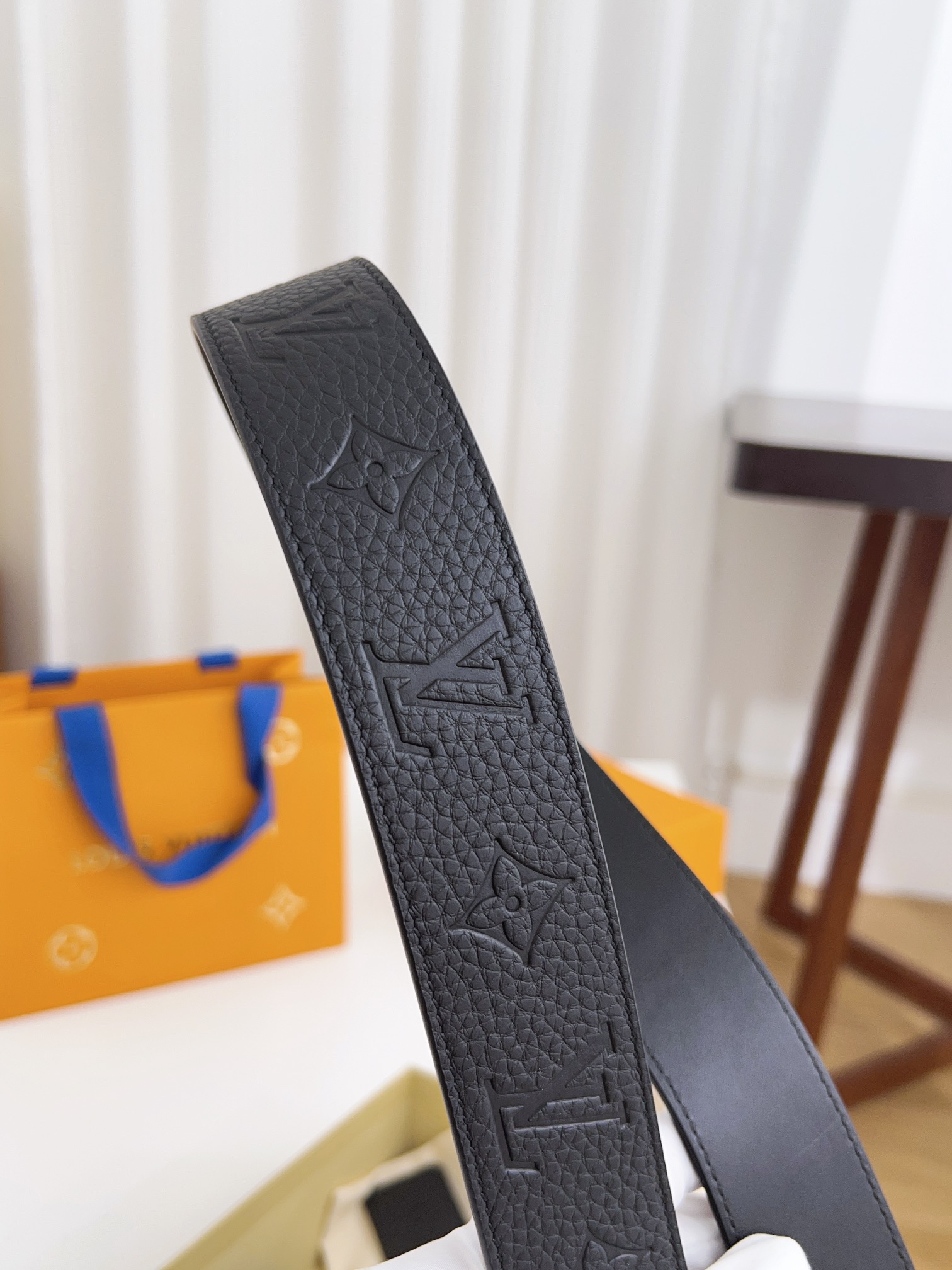 上質でスタイリッシュなベルトを厳選