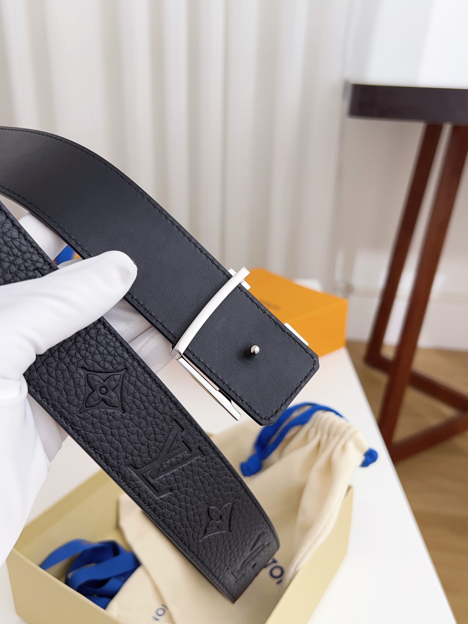 上質でスタイリッシュなベルトを厳選