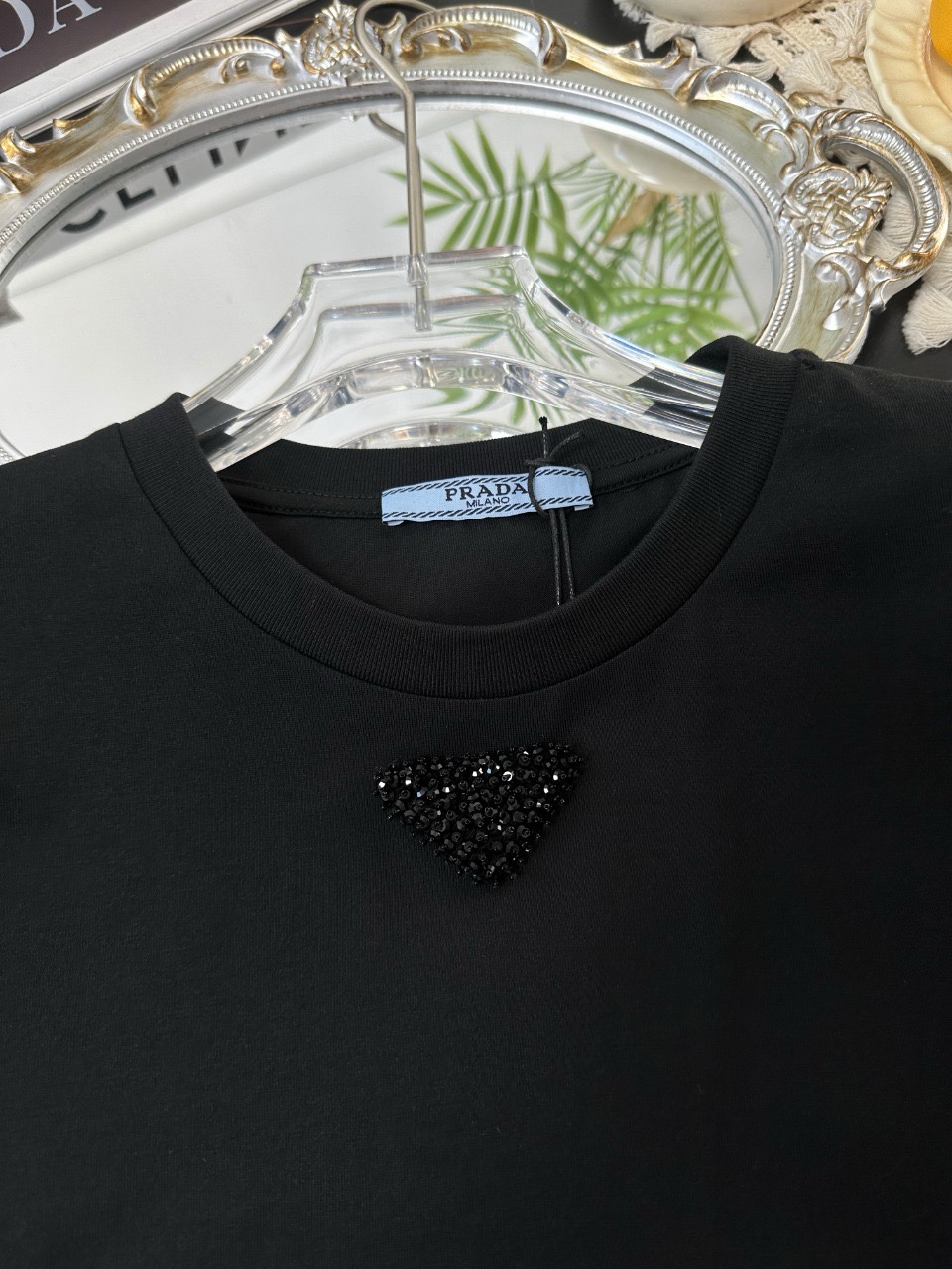 New 24SS Women’s Cotton T-shirt in Black and White, High Quality Packing. - 图片 3