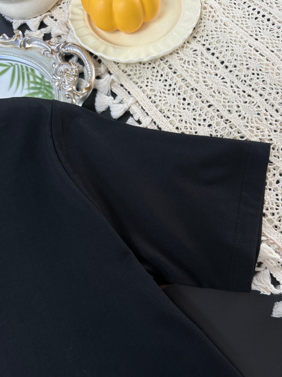 New 24SS Women’s Cotton T-shirt in Black and White, High Quality Packing. - 图片 4