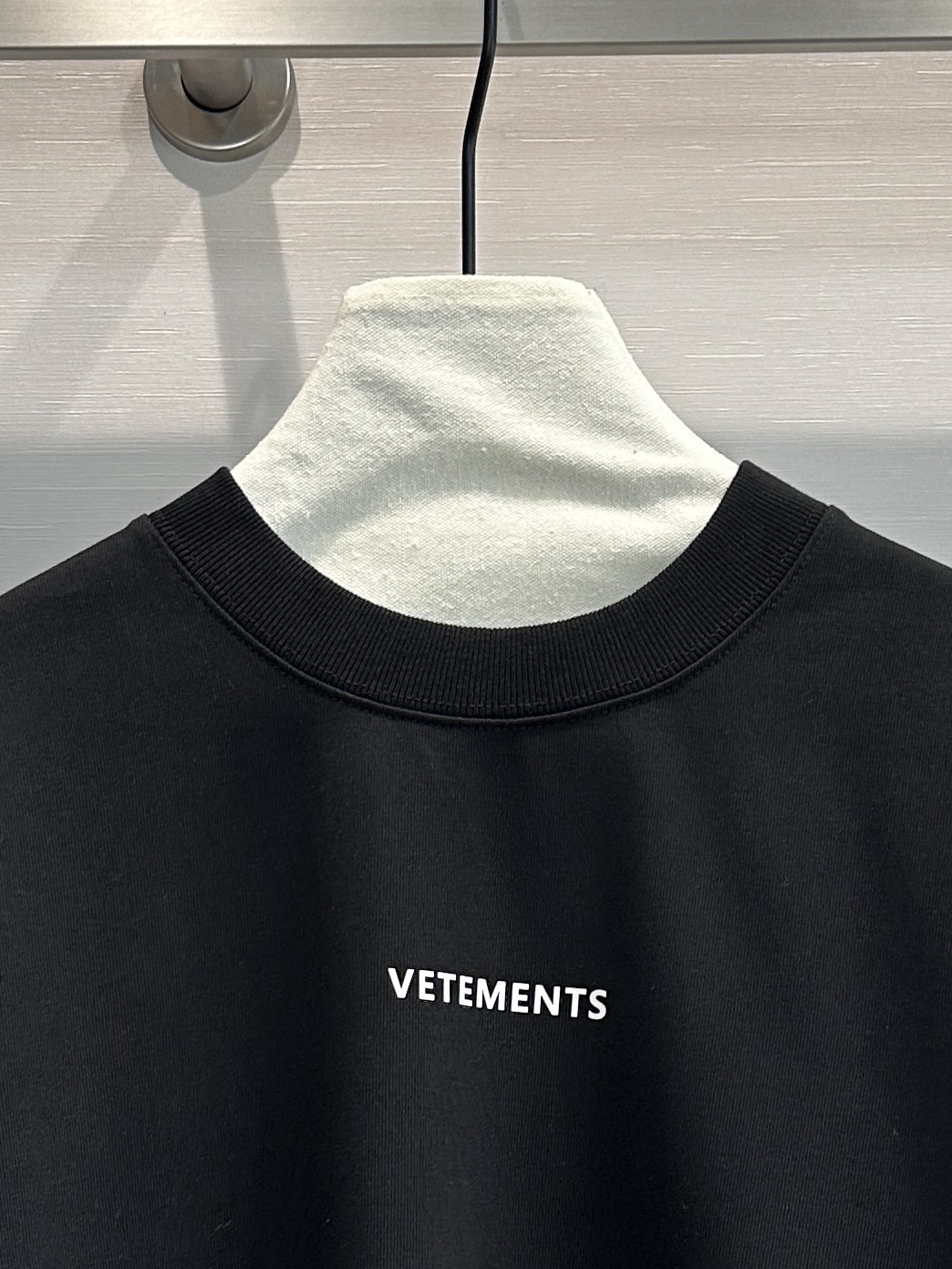 New Spring 25SS Women’s Clothes: High Quality Logo T-Shirts in Various Colors - 图片 3