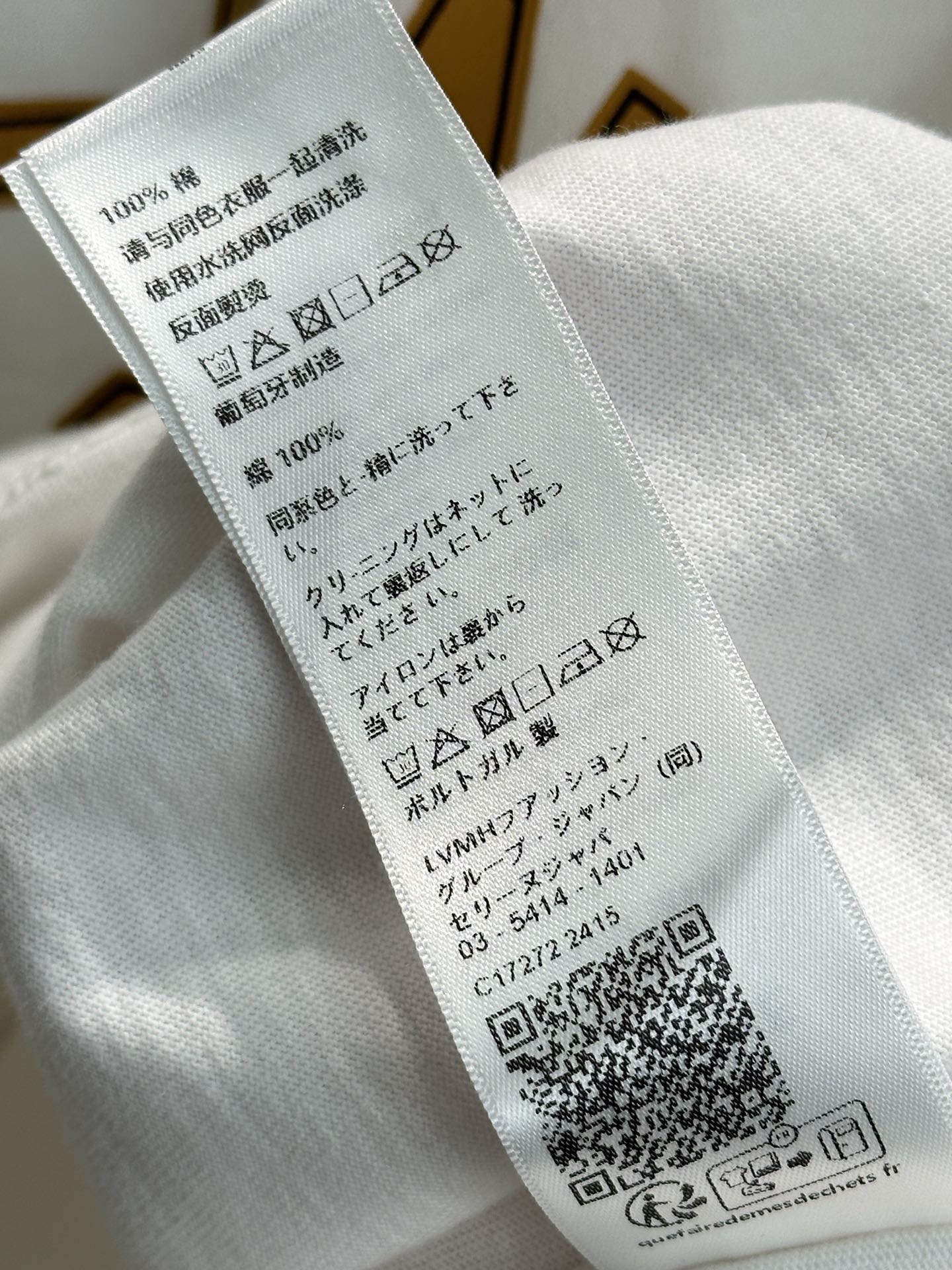 🛒25SS早春新款上新！ce宽松小版型纯色T恤，在春夏就是人手一件的存在，小版T恤上身效果显瘦，层次感满