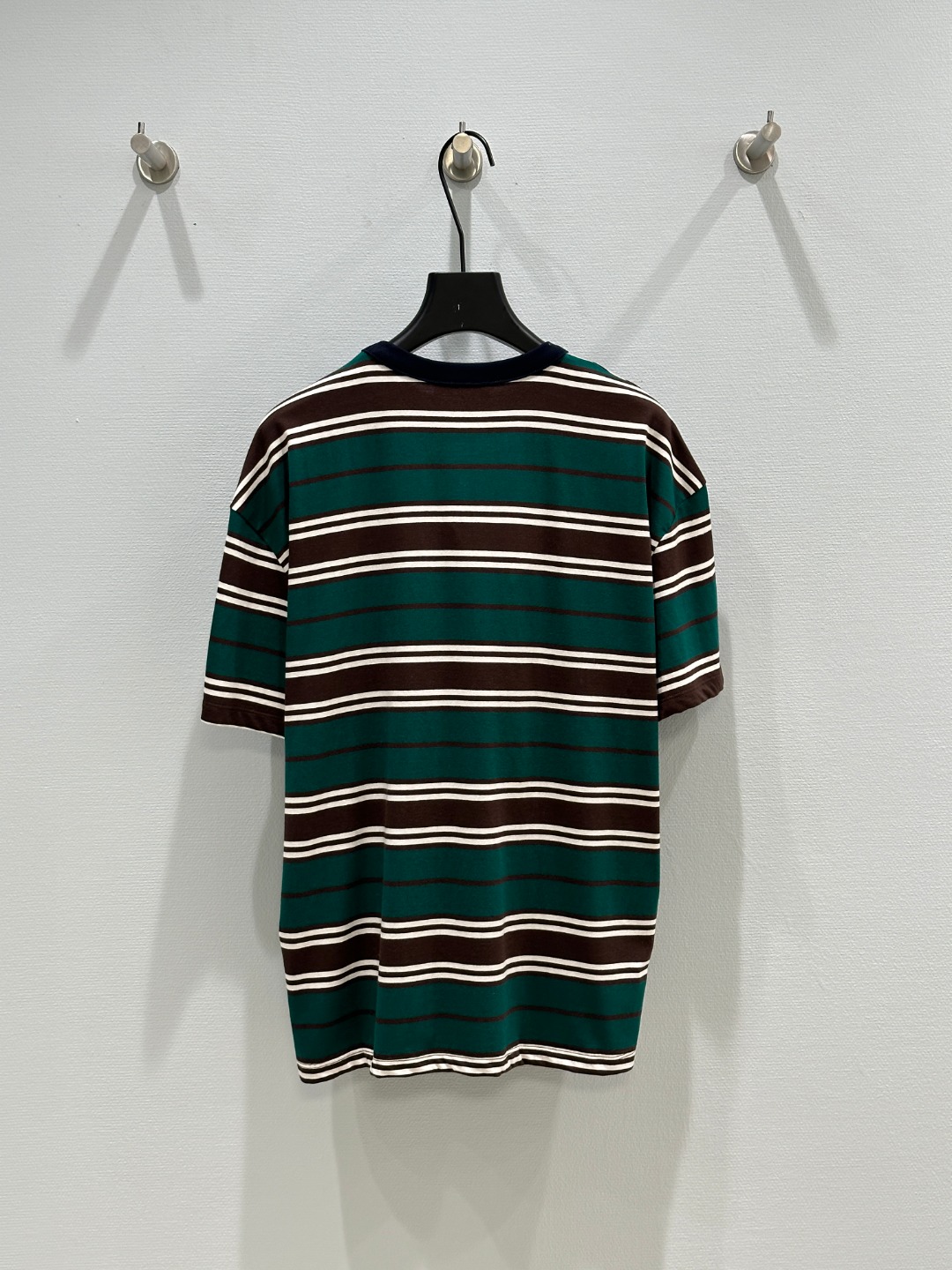 “High-Quality Women’s Clothes: P368 Spring Collection with Striped Short Sleeves and Blue-Colored Accents” - 图片 7