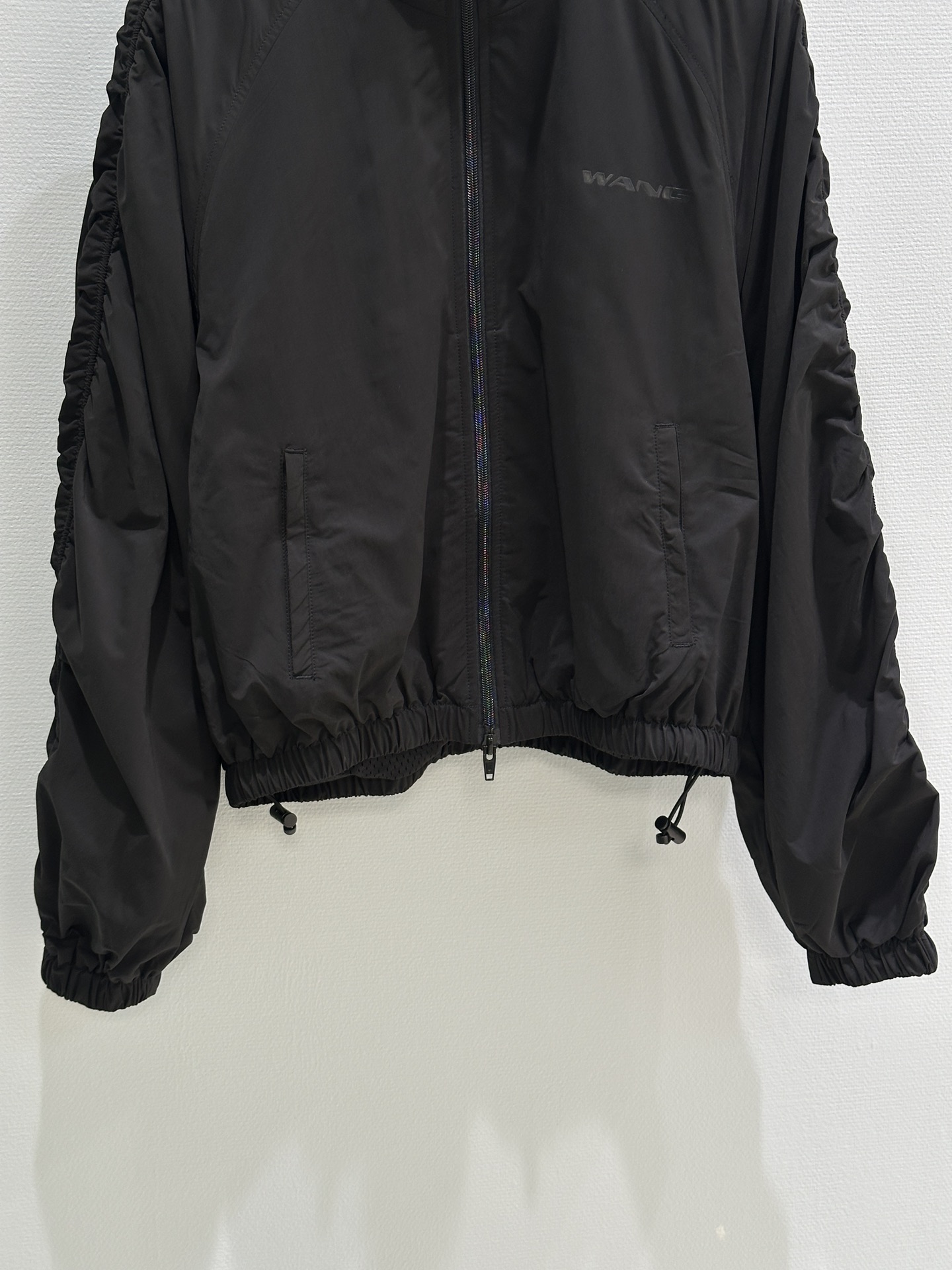 High-End Female Suit: King’s New Sports Jacket with Unique Designs - 图片 4