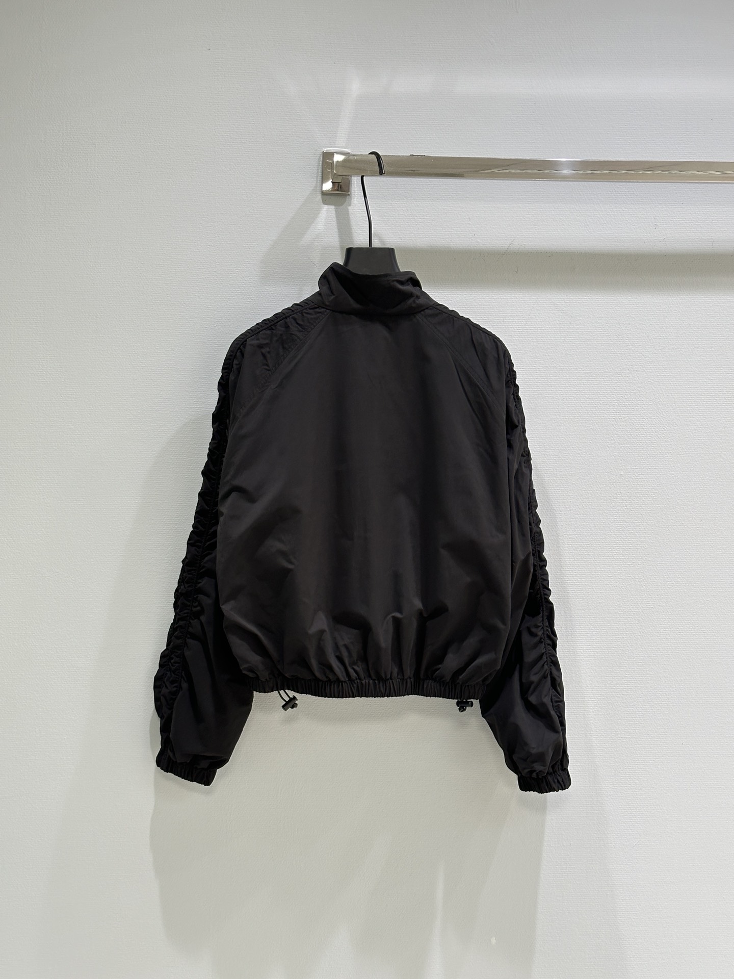 High-End Female Suit: King’s New Sports Jacket with Unique Designs - 图片 8