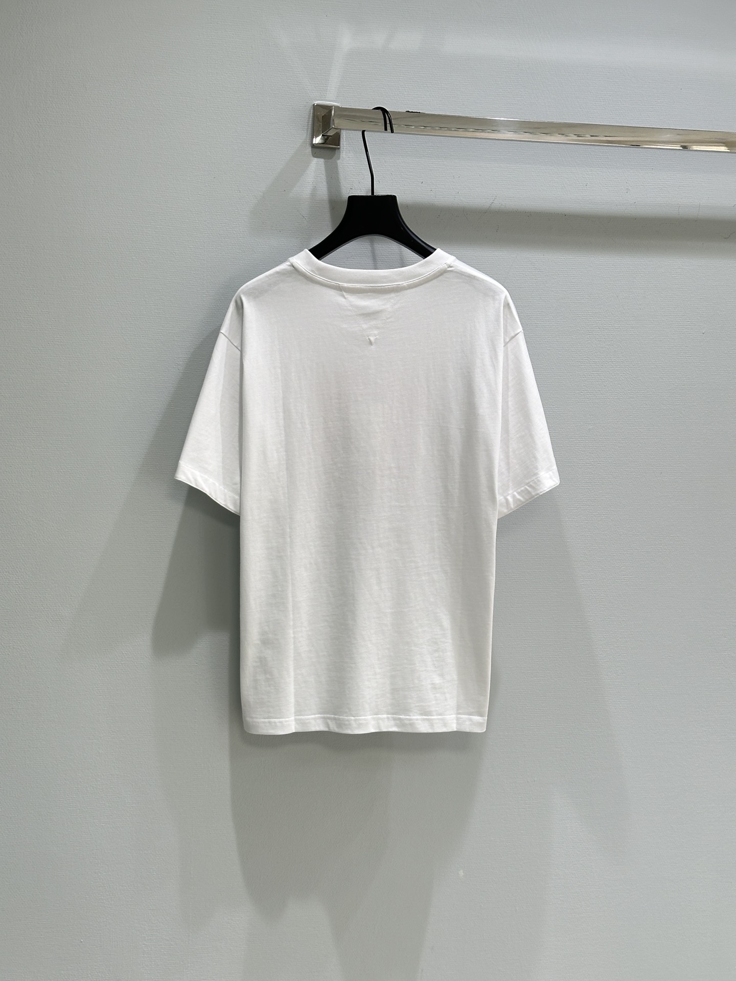 High Quality Women’s Clothes: SS Spring and Summer Collection Featuring Bunny Shorts and T-Shirts - 图片 7