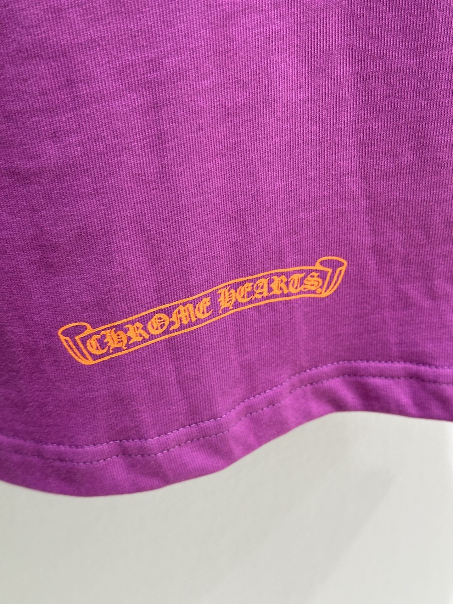 New High-End Female Dress Package: Crocson Mattyboy Purple T-shirt with Doodle Skirt - 图片 5