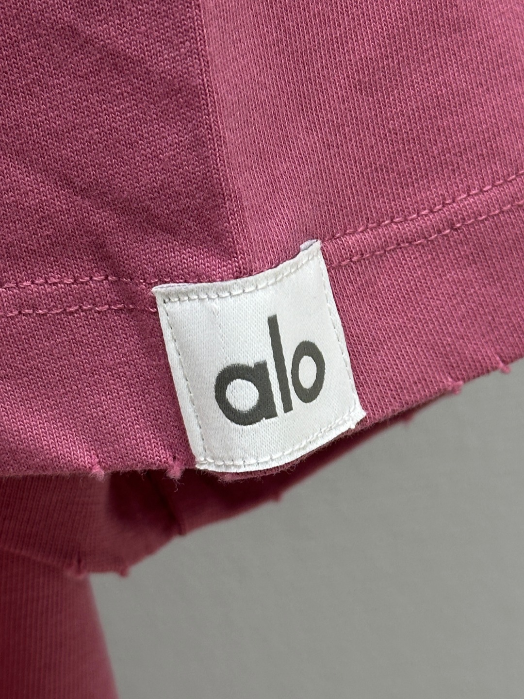 “ALO Pure Cotton T-shirt Dress with SS Springs – New Summer Collection!” - 图片 5