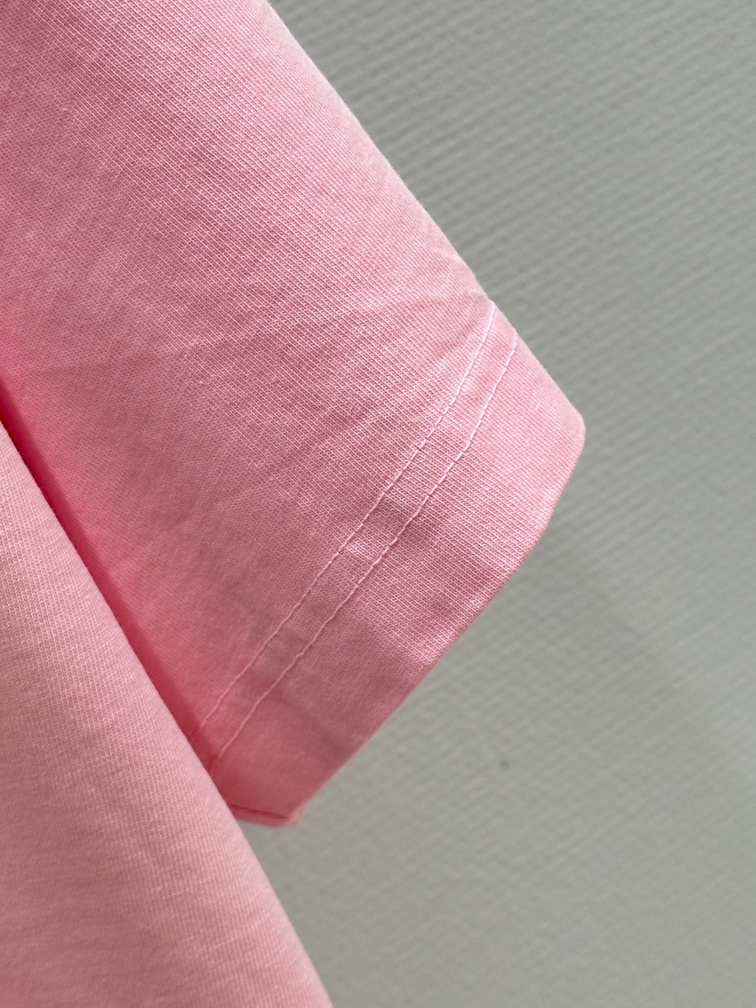 High Quality Women’s Clothes: ALO Bubble Board T with Bubble Logo Design - 图片 4