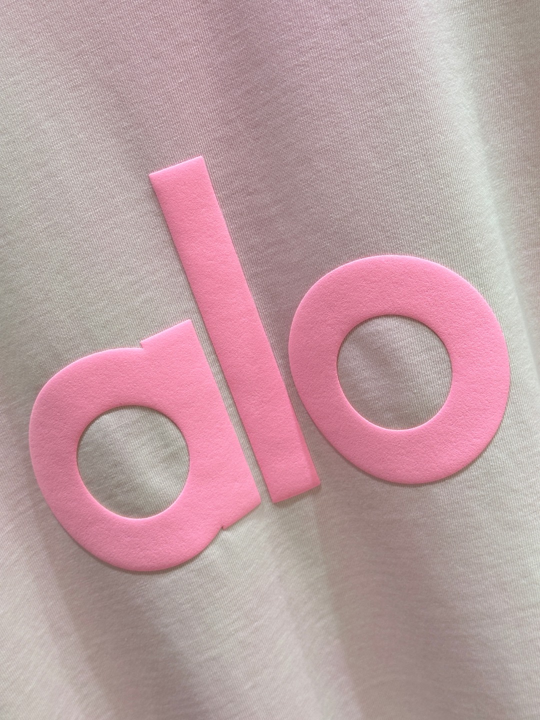 High Quality Women’s Clothes: ALO Bubble Board T with Bubble Logo Design - 图片 5