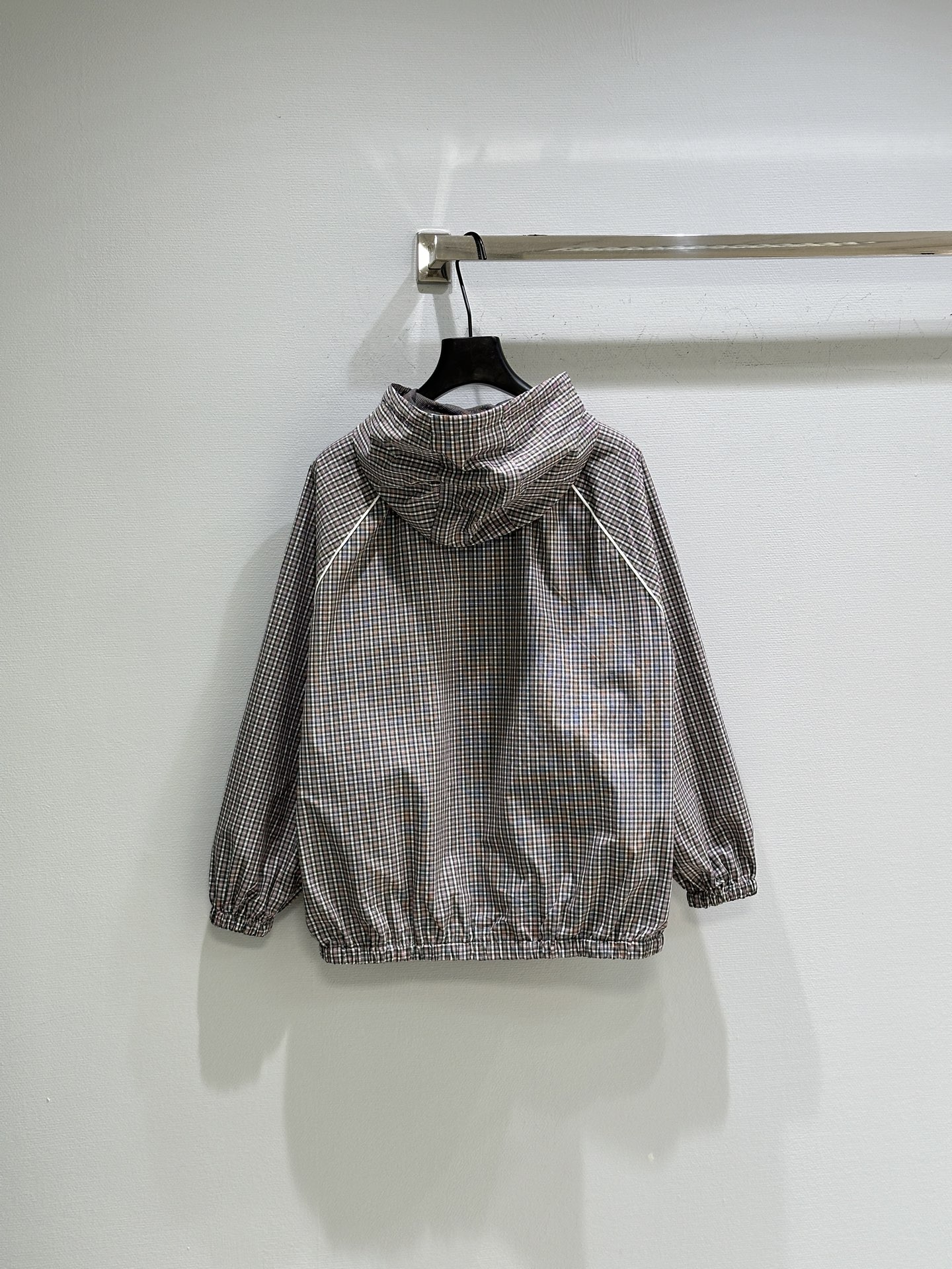 High-End Women’s Suit for Miu 25 SS: Elegant Design, Sports Style, Fashionable and Versatile. - 图片 8