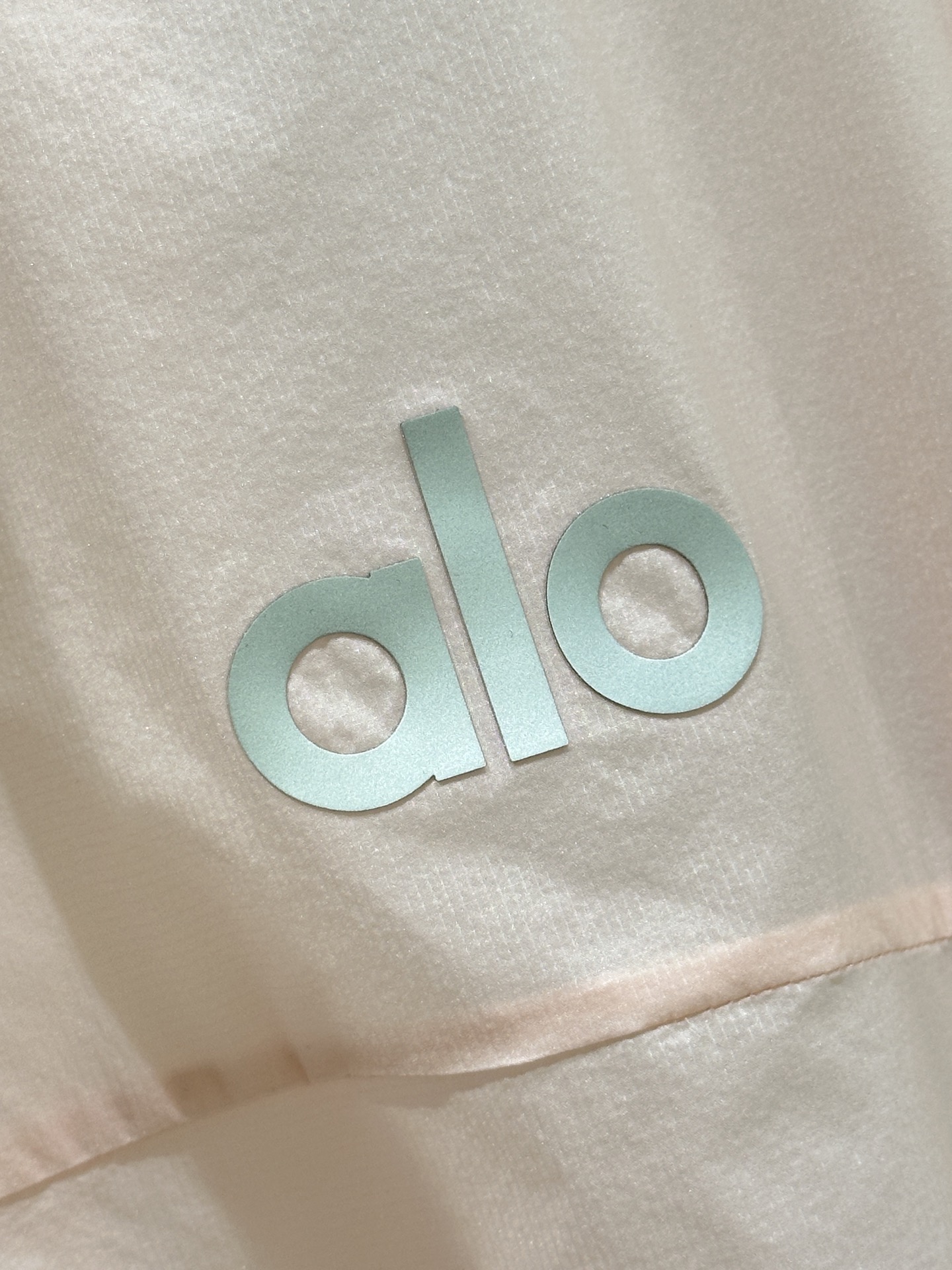 Stylish Women’s Clothes: High Quality Summer Collection with Retro-Inspired Details - 图片 4