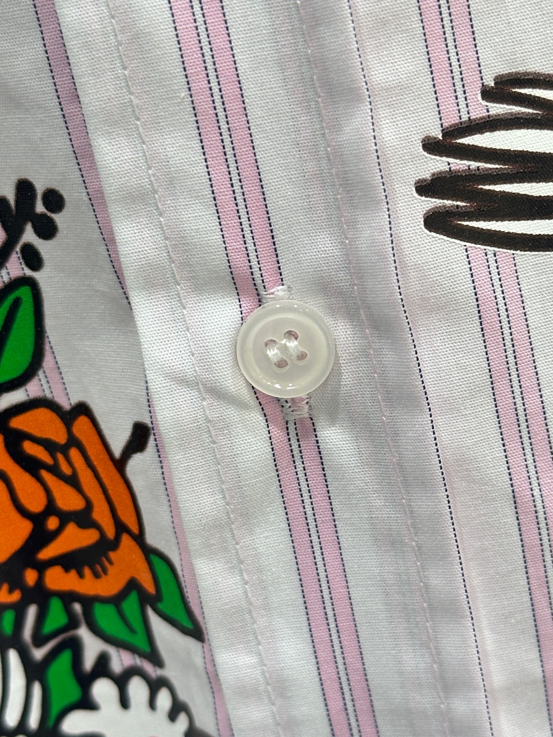 Acne Studio x Moomi Capsule Series: One-Size Short-Sleeve Shirt in Pink – Sizes SML - 图片 5