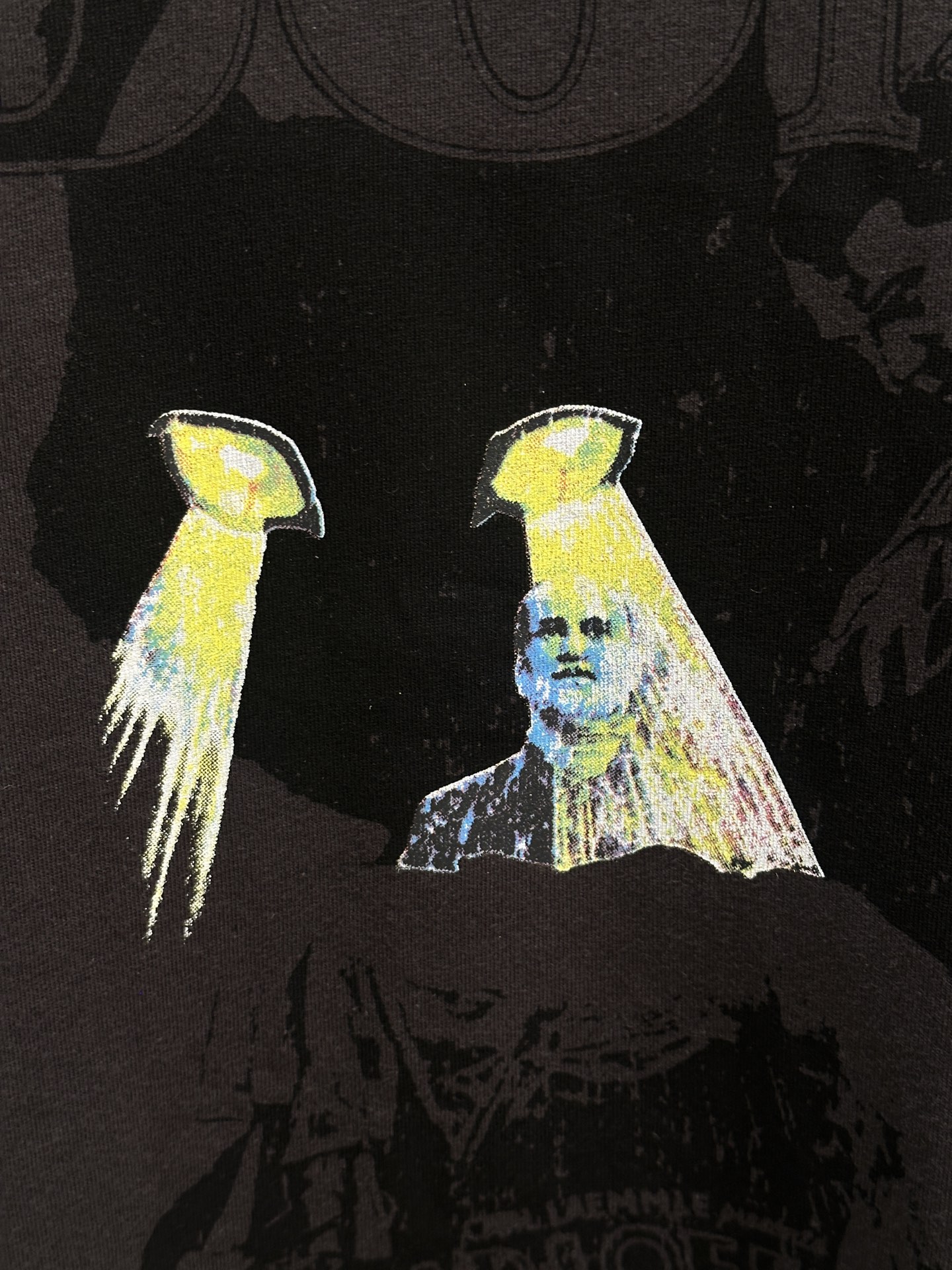 New Single-Rate Female Suit with Unique “WE11 DON*” Letter Mark - 图片 7