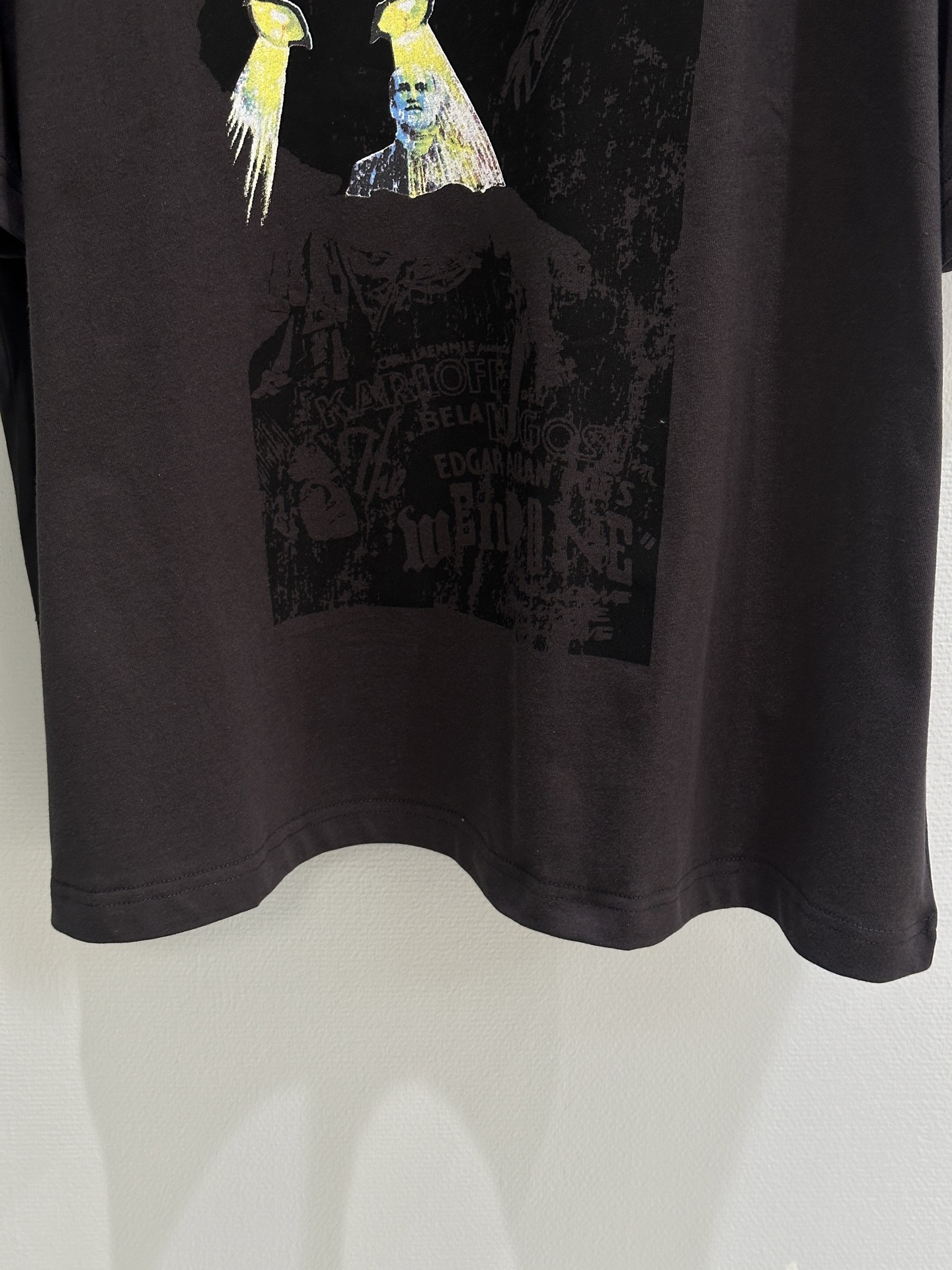 New Single-Rate Female Suit with Unique “WE11 DON*” Letter Mark - 图片 8