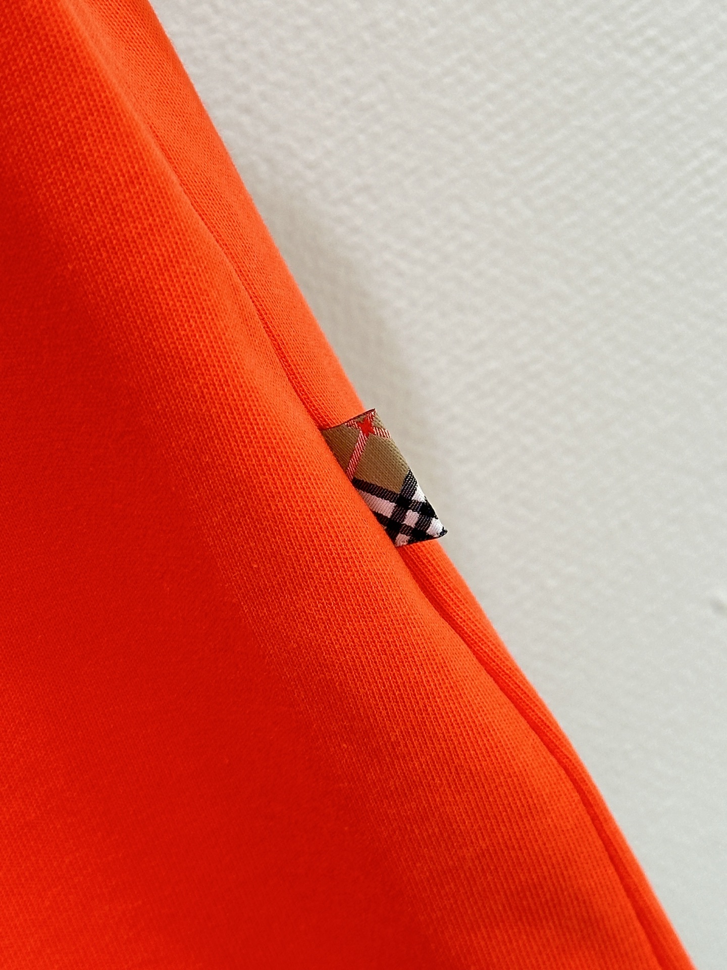 New Year’s Barbara’s 7th T-Shirt Pack: 25 Single-Ass Female Suits, Cash Supply, Red & White. - 图片 6