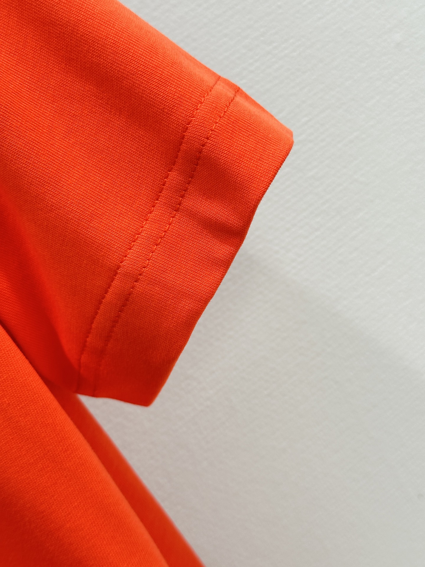 New Year’s Barbara’s 7th T-Shirt Pack: 25 Single-Ass Female Suits, Cash Supply, Red & White. - 图片 4