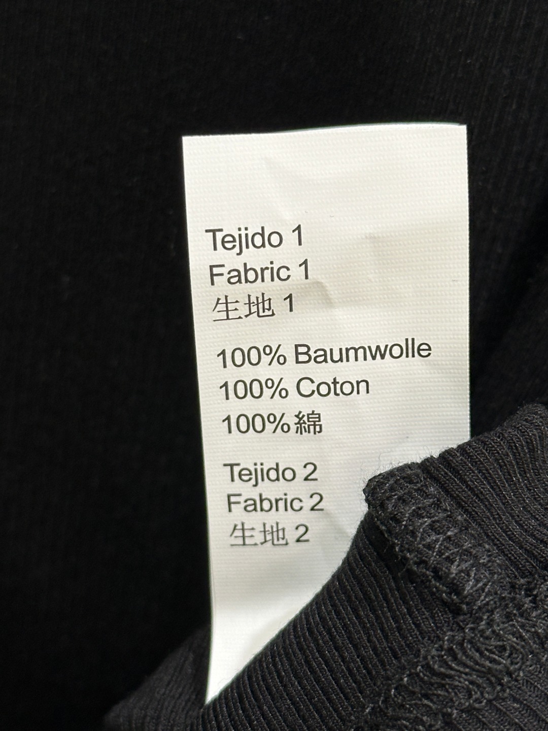 “New Single Women’s Suit: Embroidered Logo, Colorful Design, Soft Fabric, Cozy Style – Black/White SML” - 图片 7