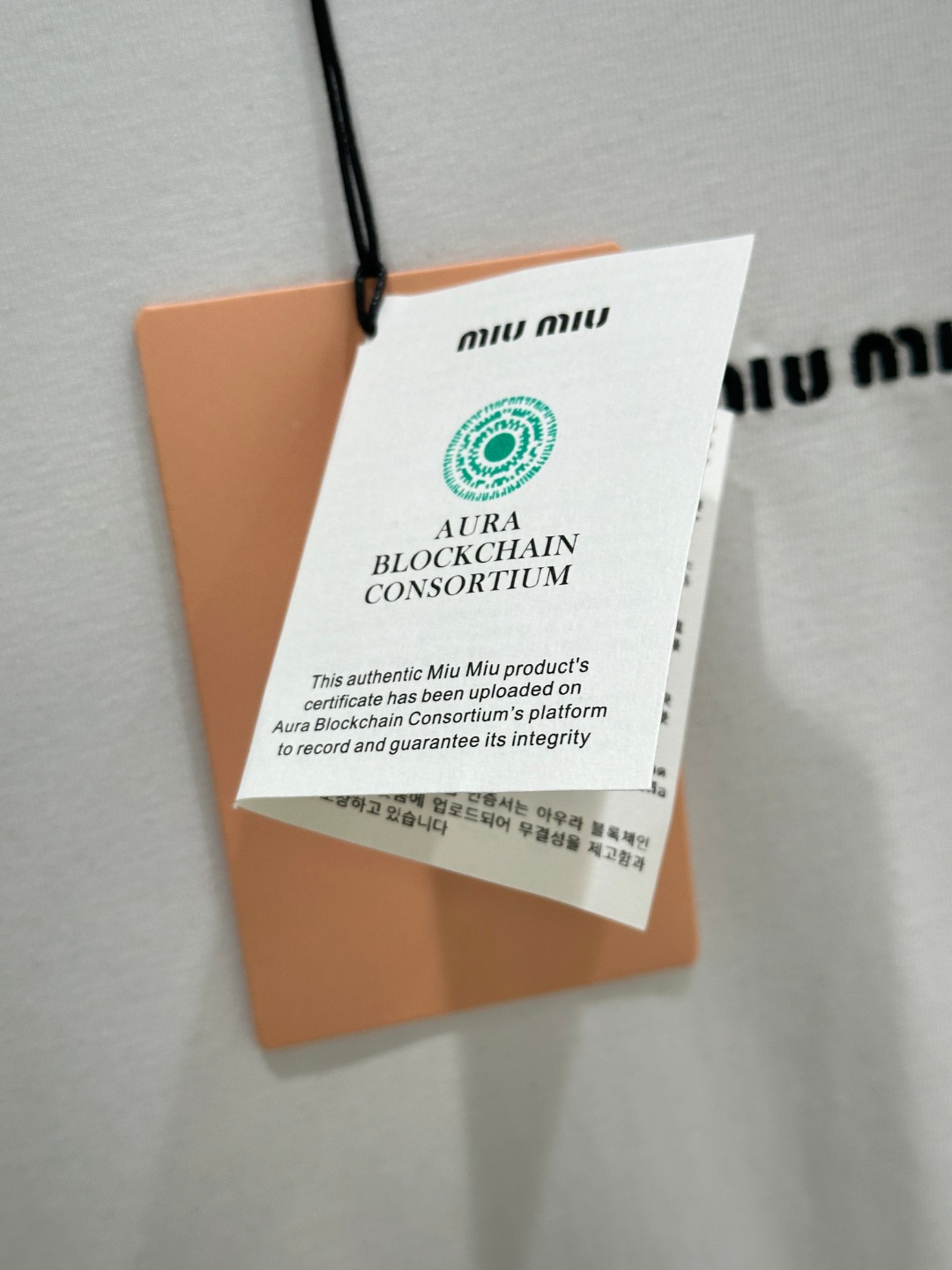 “Stylish Women’s Single Suit with Colored Collars and Embroidered Badge Logo for Autumn Wear” - 图片 6