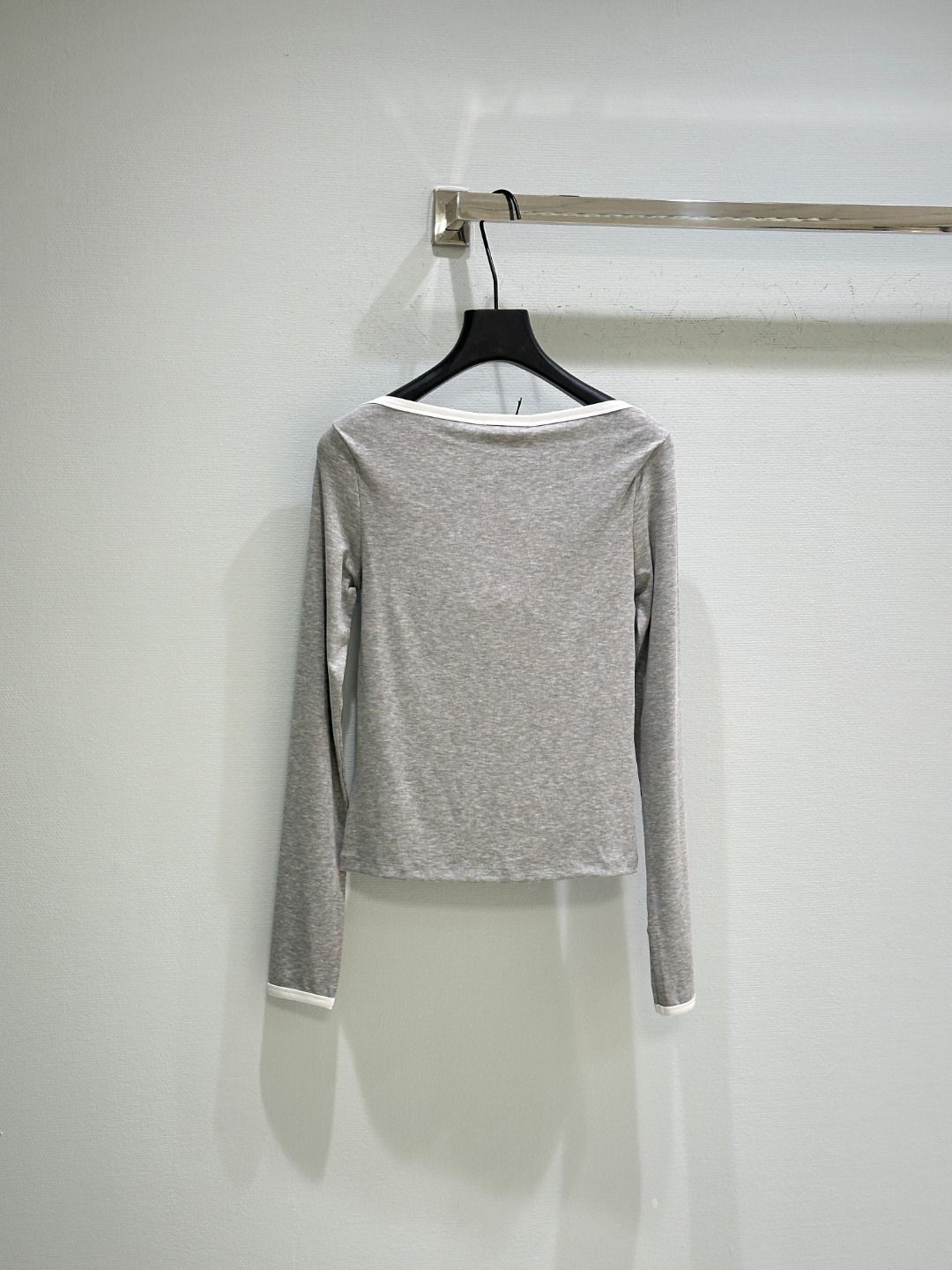 Stylish Women’s Suit with Colored Collars and Sleeves for Autumn - 图片 7