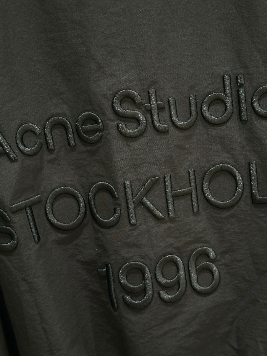 New SS96 Hard-Core Women’s Suit: Compact, Embroidered, Versatile, Unisex, Cash Supply in Black/Pink - 图片 6