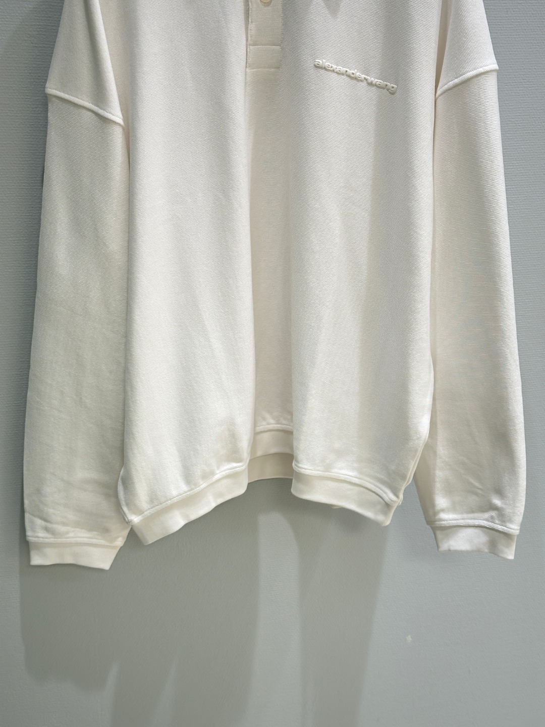 “New Single-Size Female Suit with Stubble Embroidery – White and Black – SML” - 图片 9