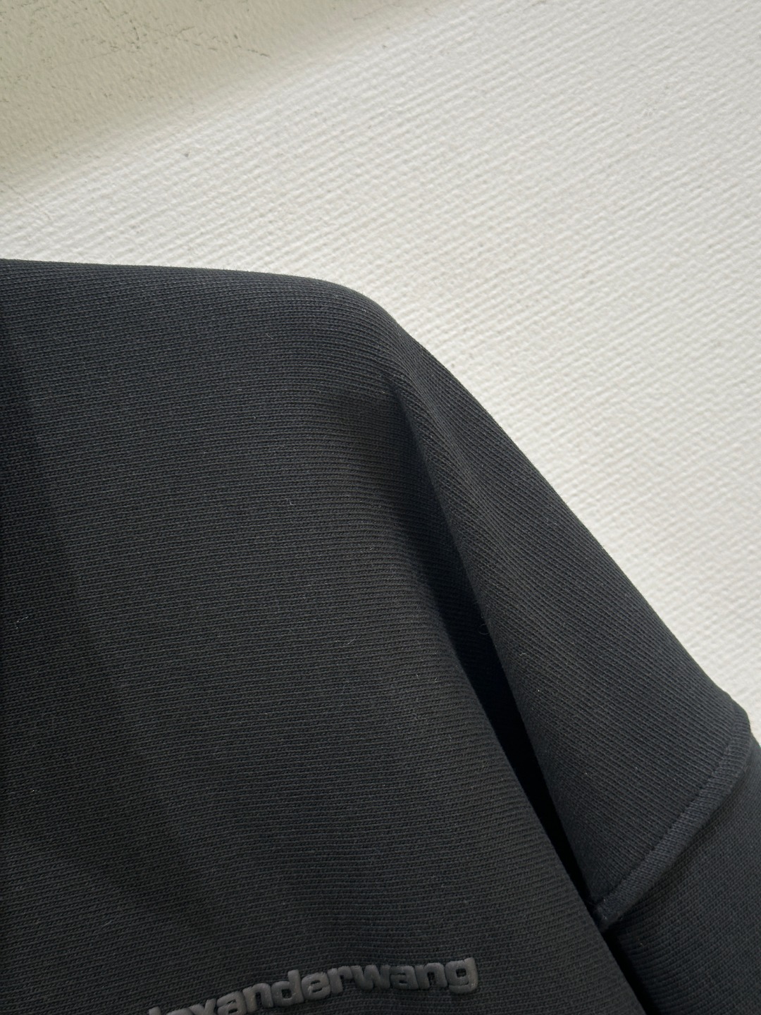 “New Single-Size Female Suit with Stubble Embroidery in White and Black Sizes SML” - 图片 3