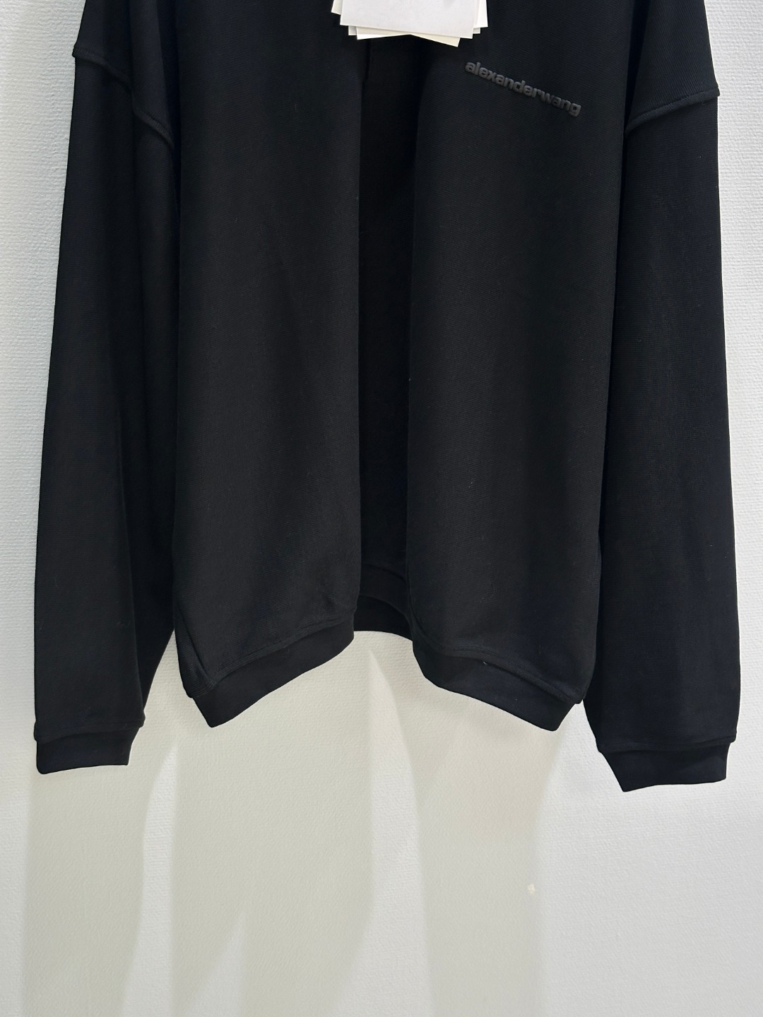 “New Single-Size Female Suit with Stubble Embroidery in White and Black Sizes SML” - 图片 6