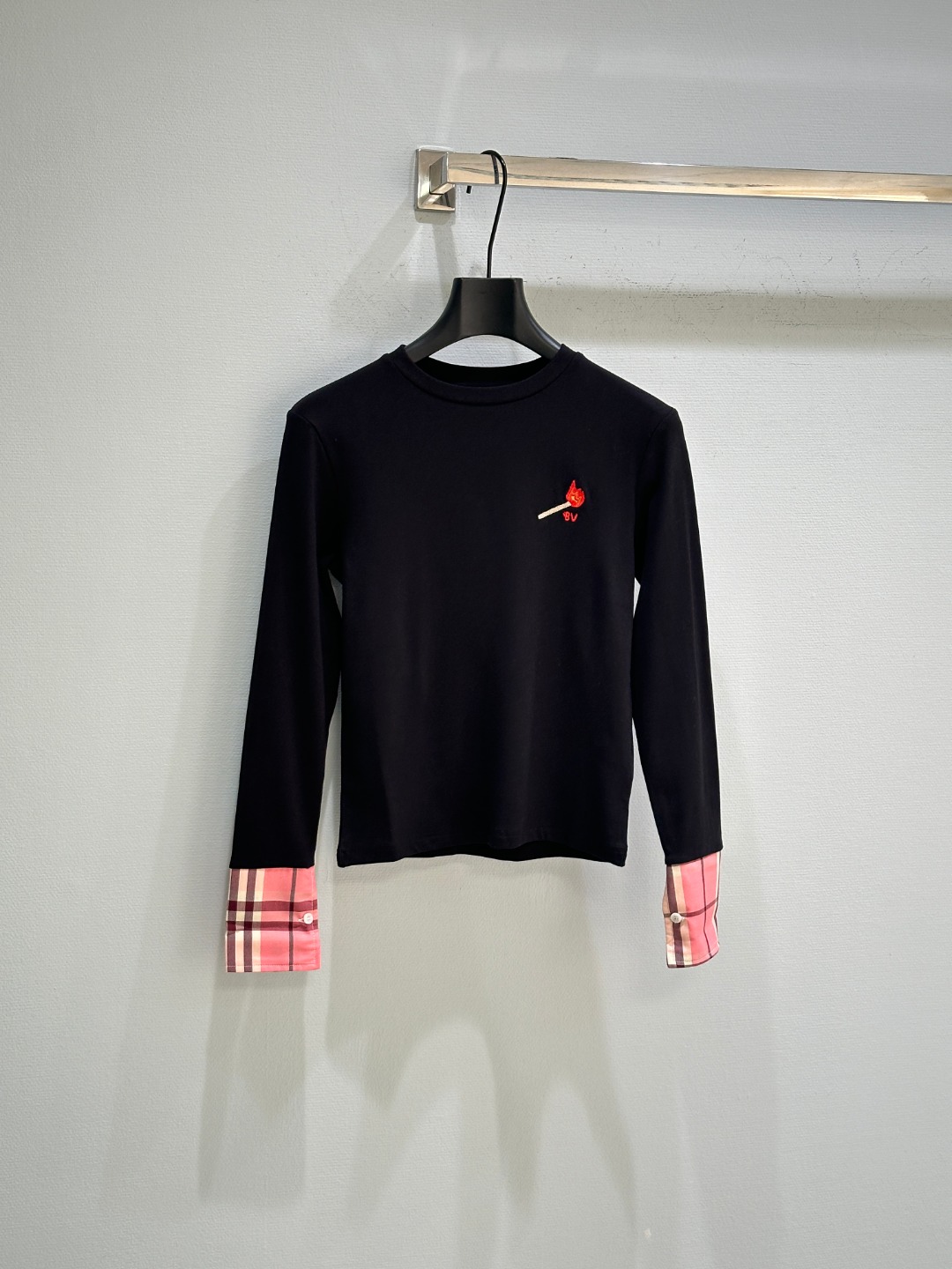 New P360 Single-Rate Female Suit with Embroidered Matches and Long T-Shirt