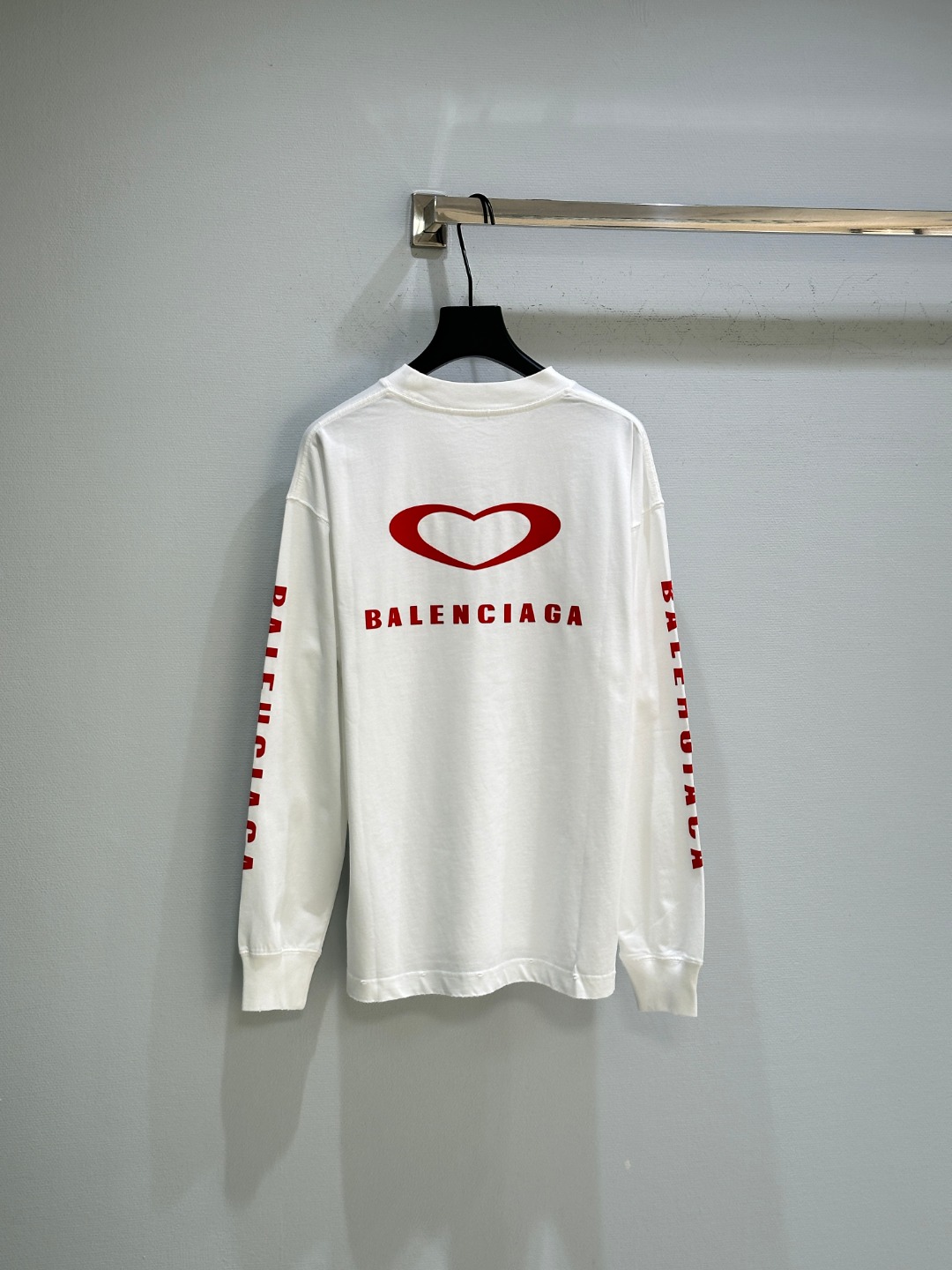 “New Single-Rate Women’s Clothing with Velvet Accents in Black and White Sizes SML” - 图片 8