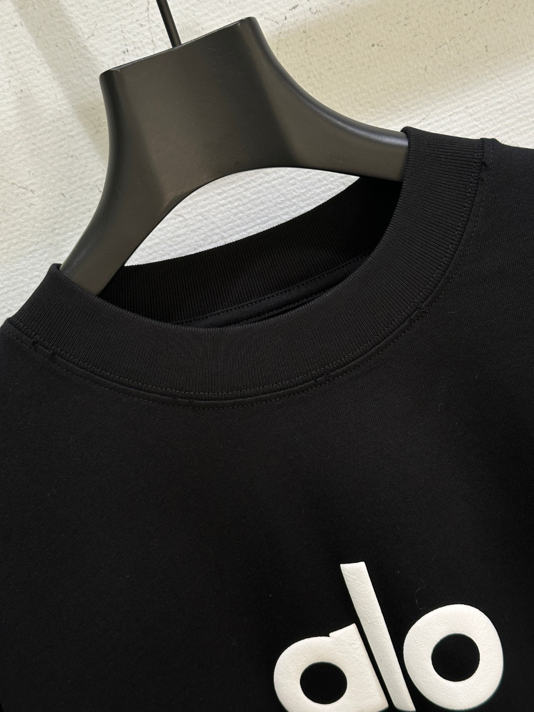 “New Alo Pure Cotton Long Sleeve T-Shirt with Bubble Rubber Logo for Women” - 图片 2