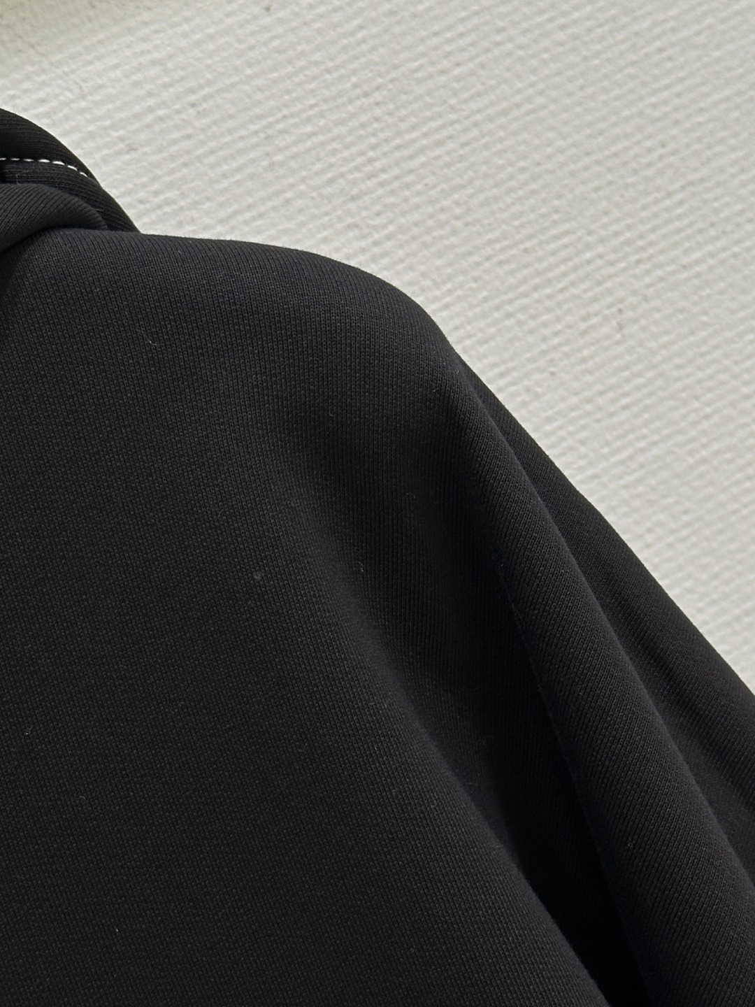 Acne Studios Cotton Fleece Zip Up Hoodie with Contrast Stitching 5 o 1j30knhrc1dh4j9j12j118l31kif3
