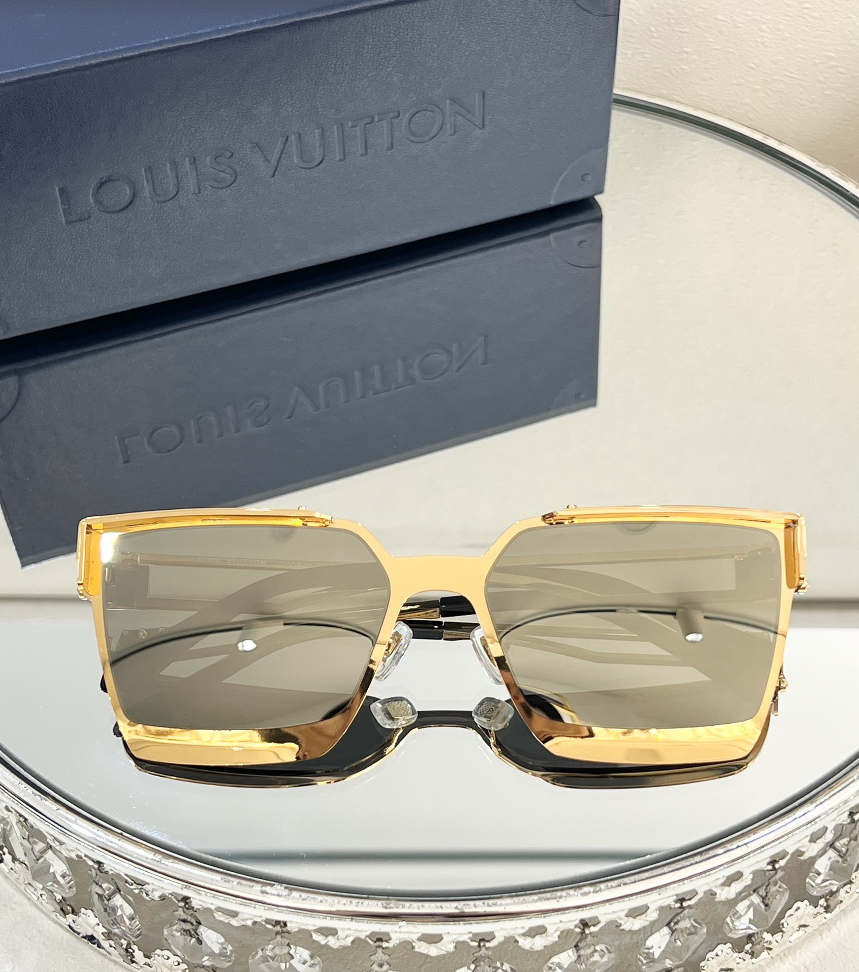 LOUISVUITTO*全金属TOPQUALITYMODELZ1961UZ1962UZ1963UZ196