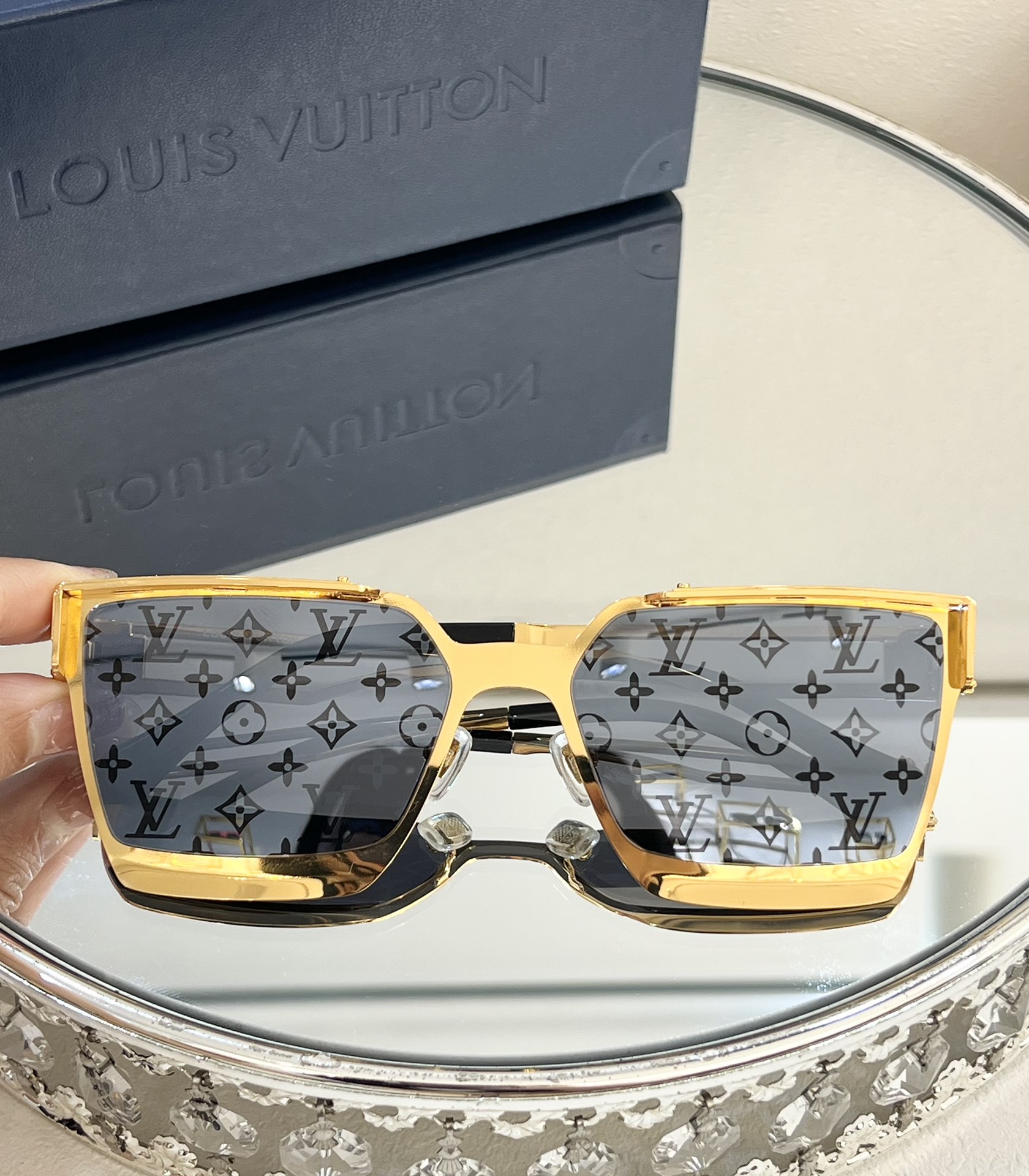 LOUISVUITTO*全金属TOPQUALITYMODELZ1961UZ1962UZ1963UZ196