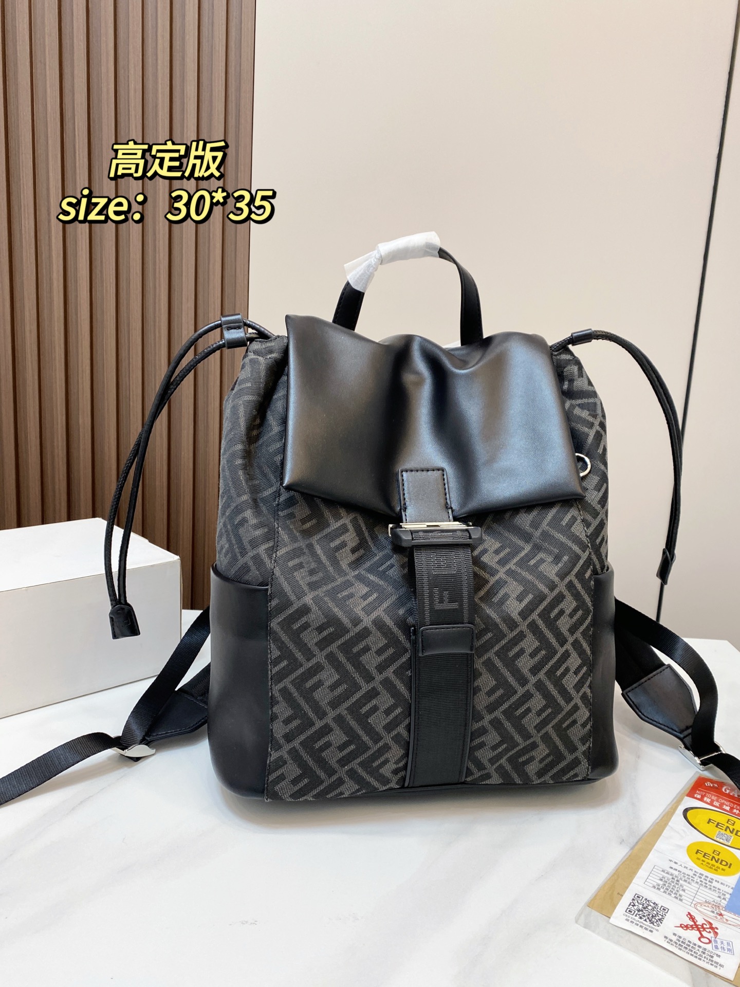 🅿️330 With Folding Box | Size 30 35 | Fendi Multi-functional Backpack Bucket Bag | A Bucket Bag That Can Be Carried On One Shoulder Or Carried On Both Shoulders | The Capacity Is Quite Large Enough For Short-distance Travel And Business Trips | 660155