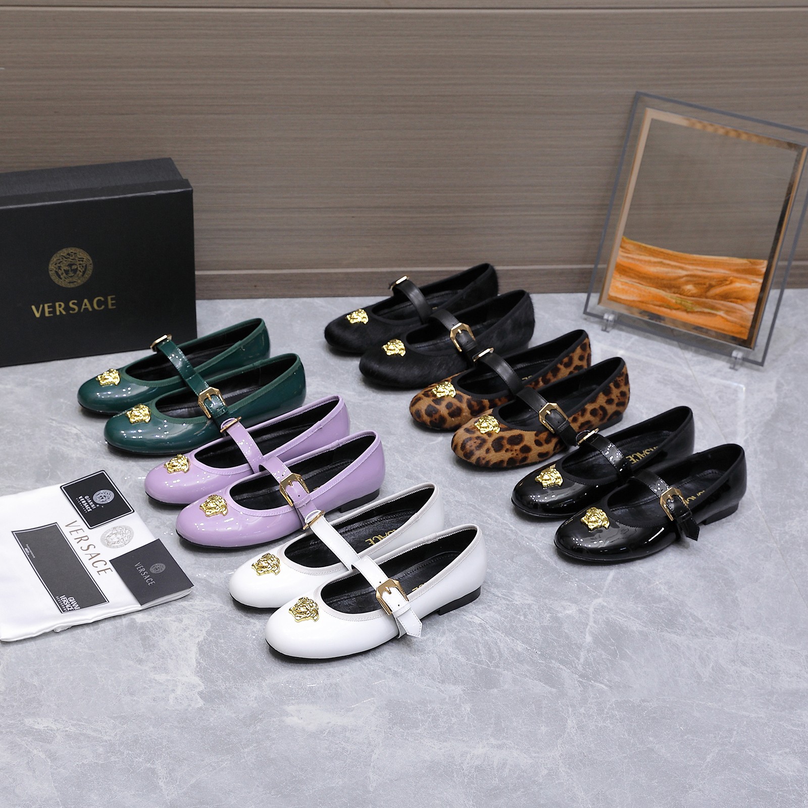 _dBY9s4dbQPoYD5KQNopIYzUhLu23Jzgnp237nWw