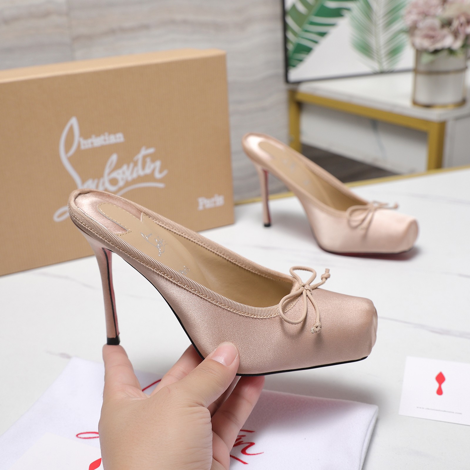 _djV9swvnoSYf-_AlZJoMOkH0wPVnVPnS-OUWitQ